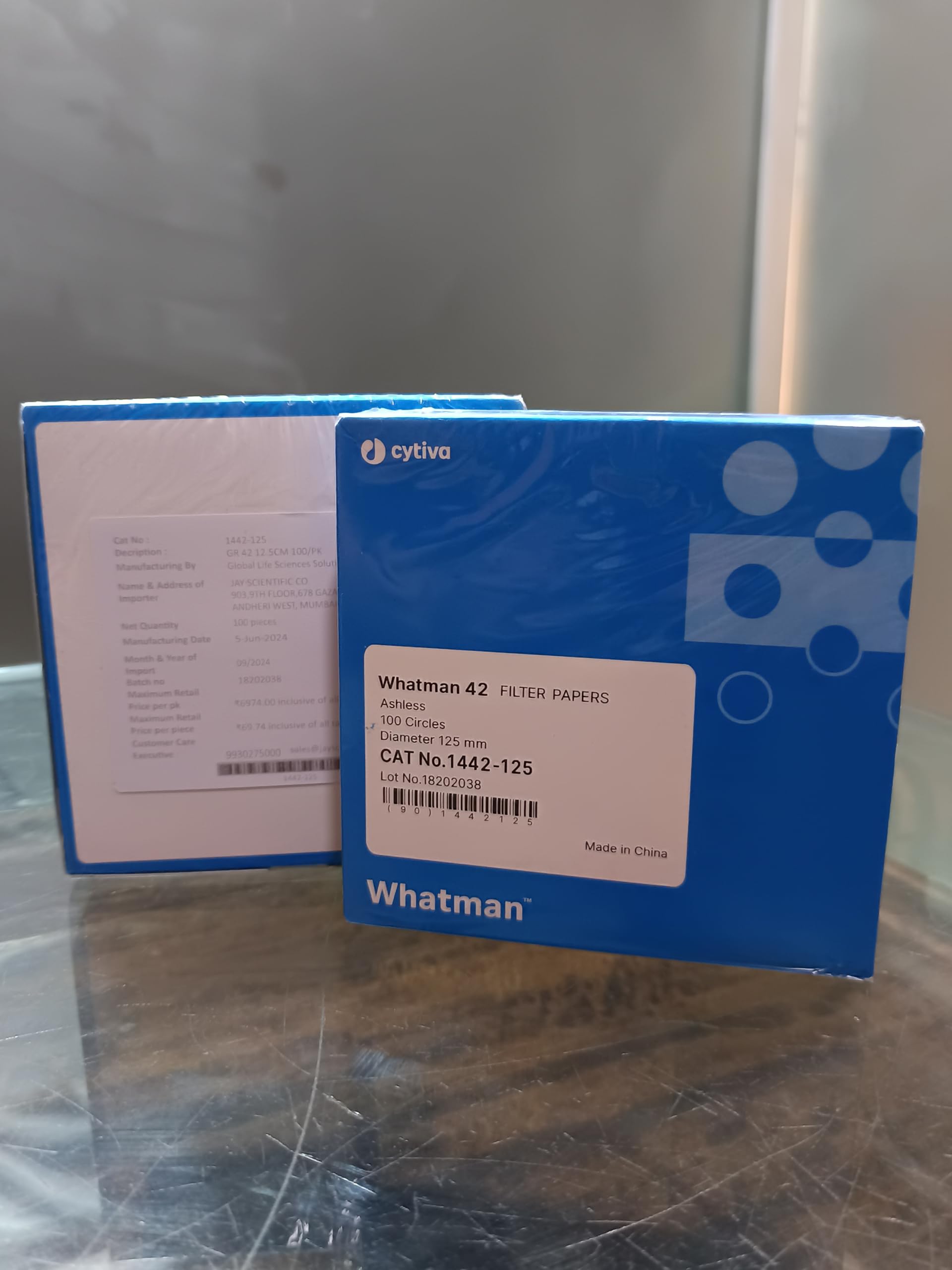 Whatman Grade 42 Ashless Quantitative Filter Paper Circles, 125 mm Diameter, Pack of 100, 1442-125-image-23
