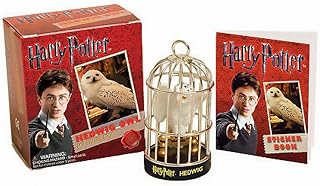 Harry Potter Hedwig Owl Kit and Sticker Book (Miniature Editions)