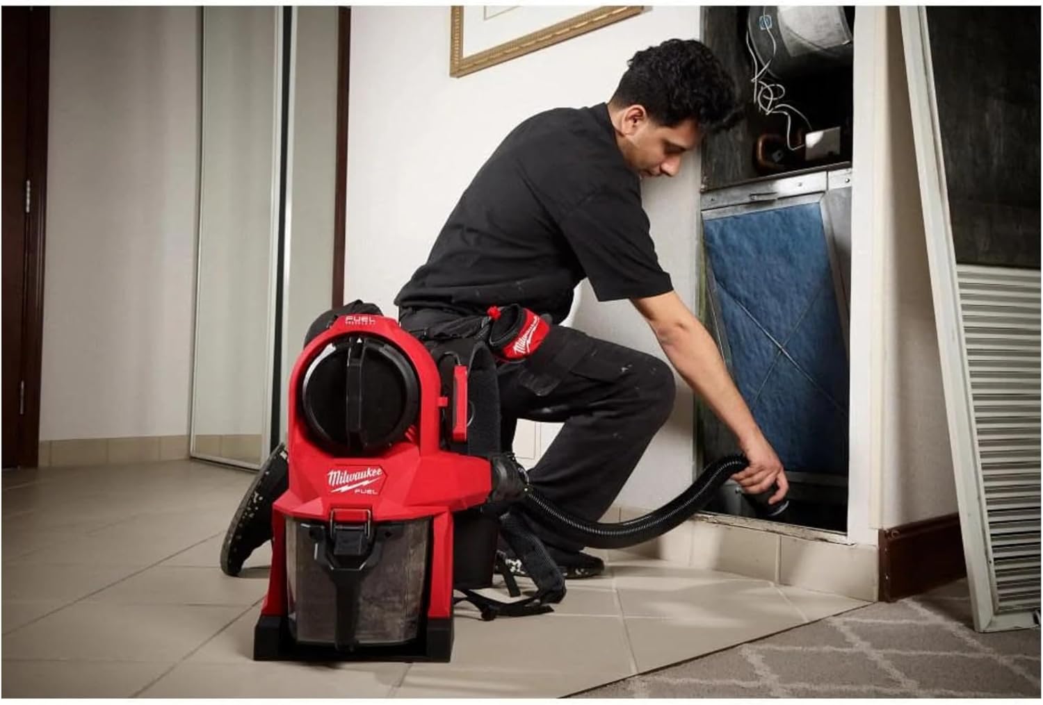 Milwaukee Electric - M18 FUELTRADE 3-in-1 Backpack Vacuum