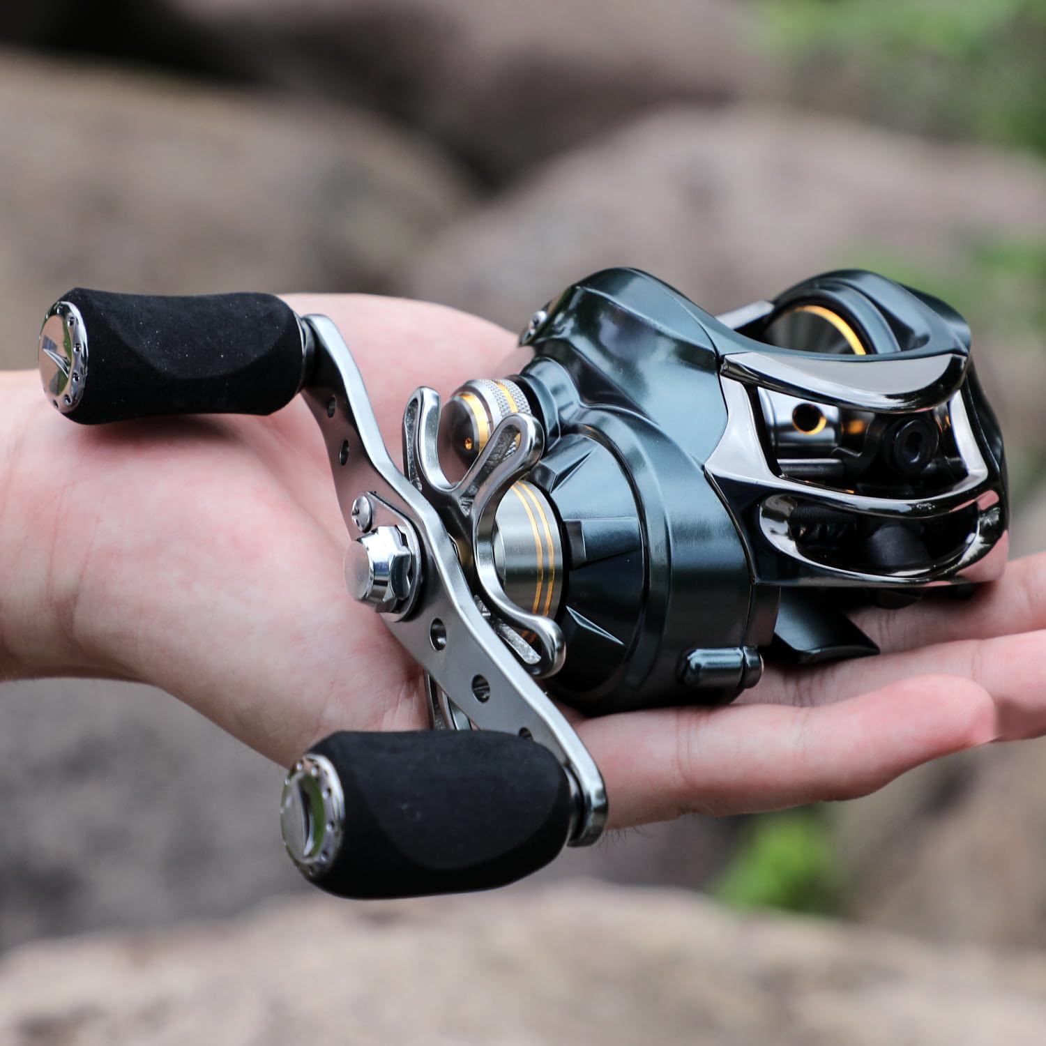 Sougayilang Baitcasting Moulinet de pêche, 11+1 roulements blindés, système de Frein magnétique Moulinet de pêche en Eau Douce et en Eau salée pour la Carpe, la Truite, la brème, etc.