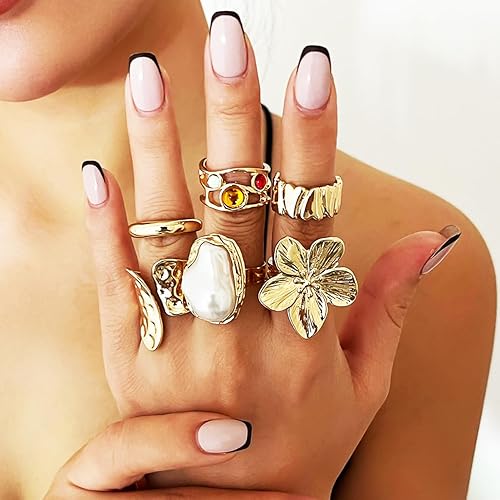 Vista 4 de Esther Juego de anillos de estilo vintage, 6 piezas, tono dorado con diseño de perlas y flores