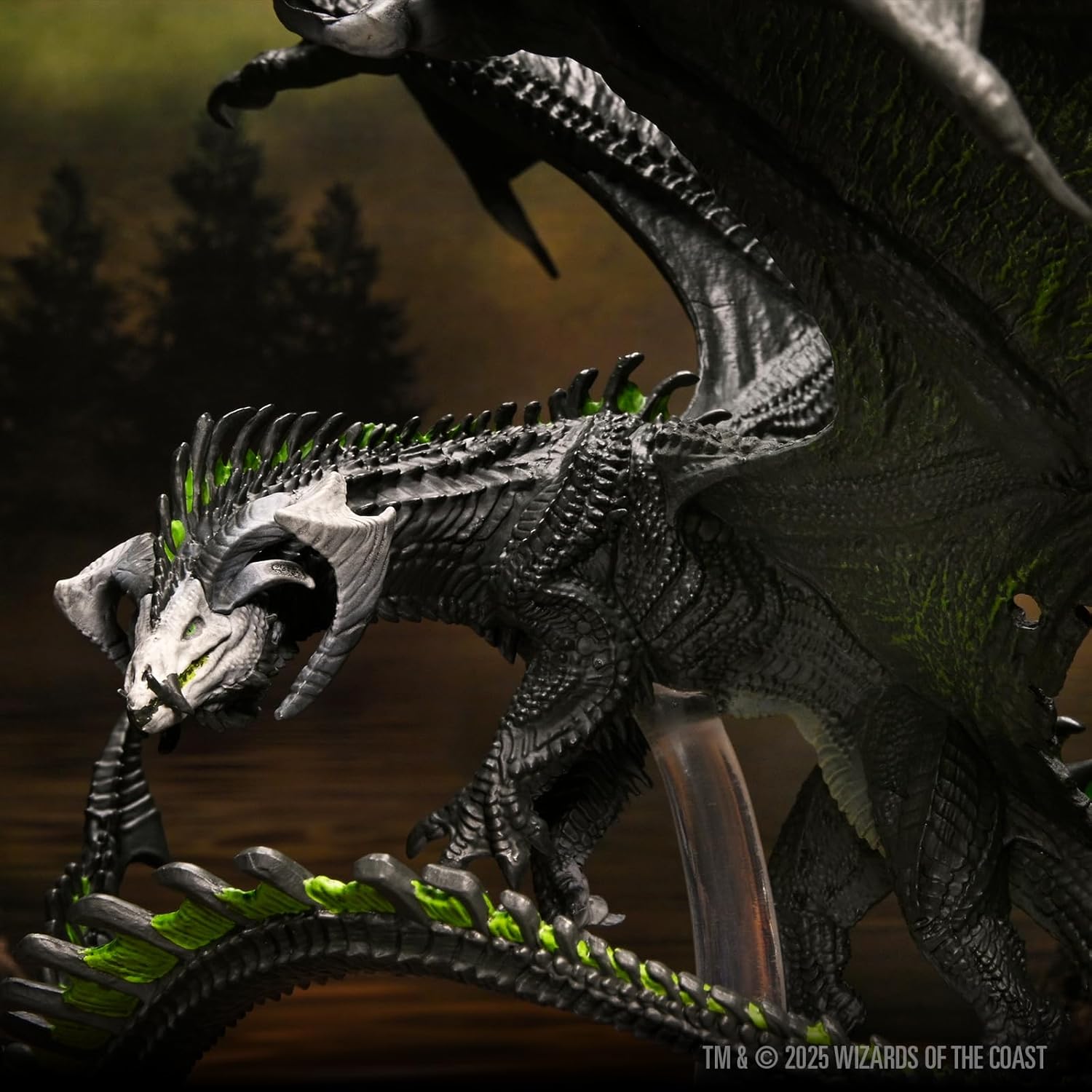 WizKids D&D Icons of The Realms: Adult Black Dragon Corruptor [2025]