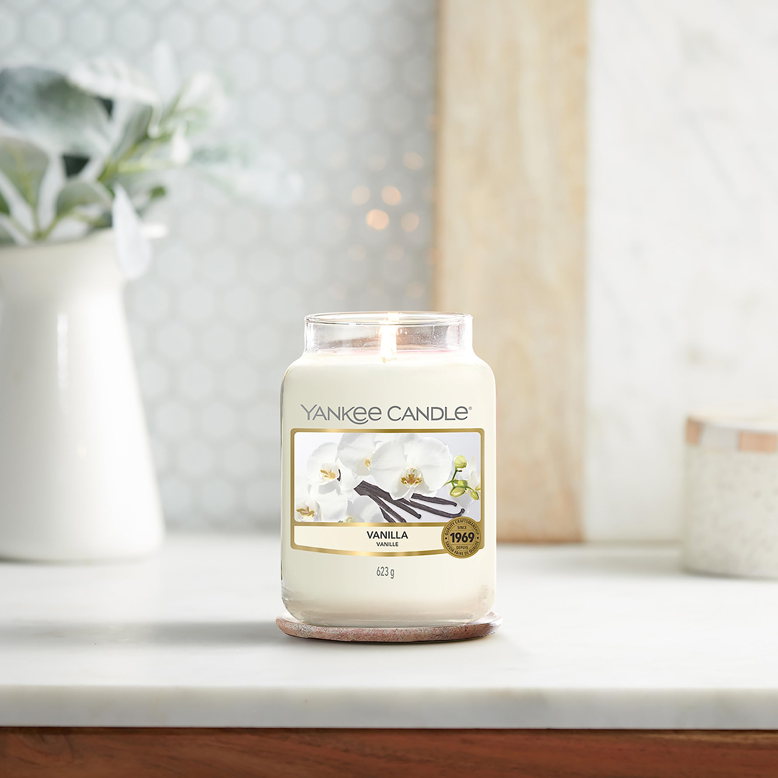 Yankee Candle große Duftkerze im Glas, Vanilla, Brenndauer bis zu 150 Stunden & Duftkerze im Glas| Vanilla Lime | Brenndauer bis zu 150 Stunden| Große Kerze im Glas