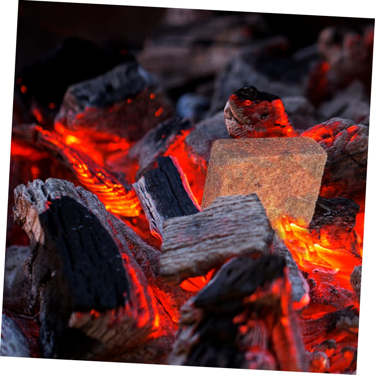 KESYOO 2sets Camping Firestarters Combustion Supporting Blocks Easy to Use Outdoor Burning Blocks for Campfire 50pcs*2