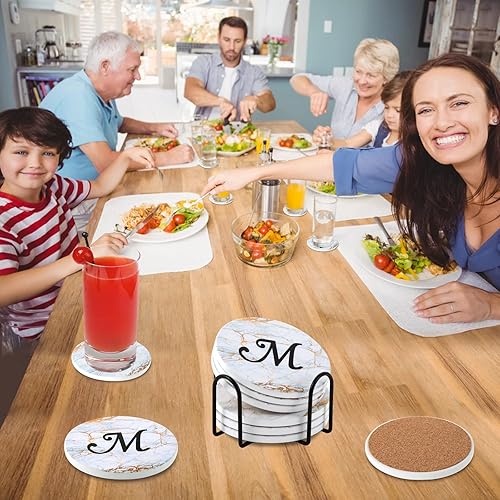 Miniatura 5 de Posavasos con monograma para absorbentes de bebidas con soporte, juego de 6 posavasos de cerámica estilo mármol con base de corcho, posavasos