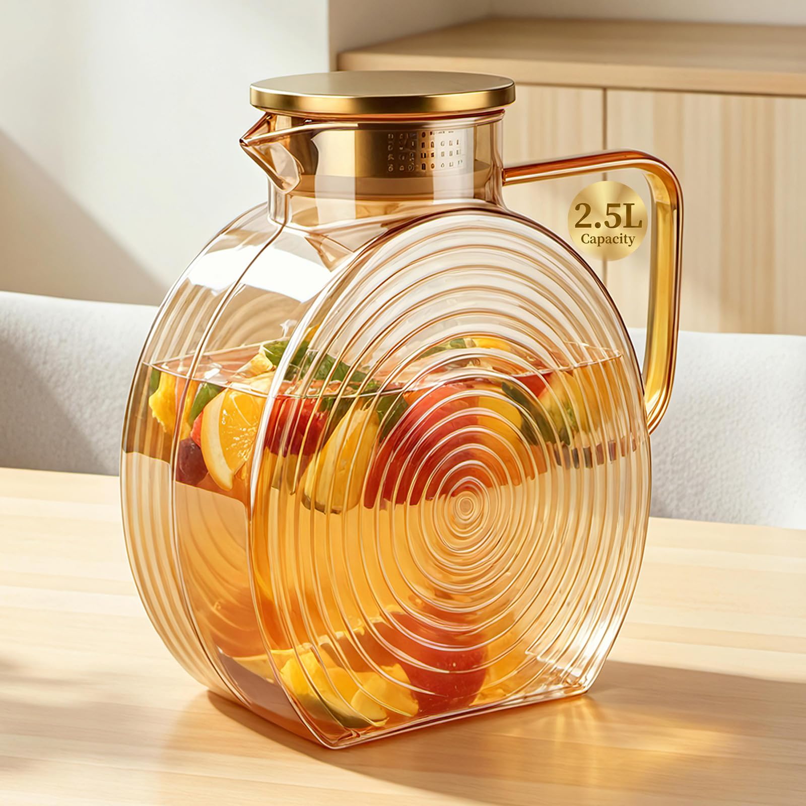 2,5 L Wasserkaraffe Borosilikatglas mit Edelstahldeckel Champagner | Glaskaraffe aus Borosilikatglas, Für Heiß- und Kaltgetränke, ideal für Eistee und passend in die Kühlschranktür