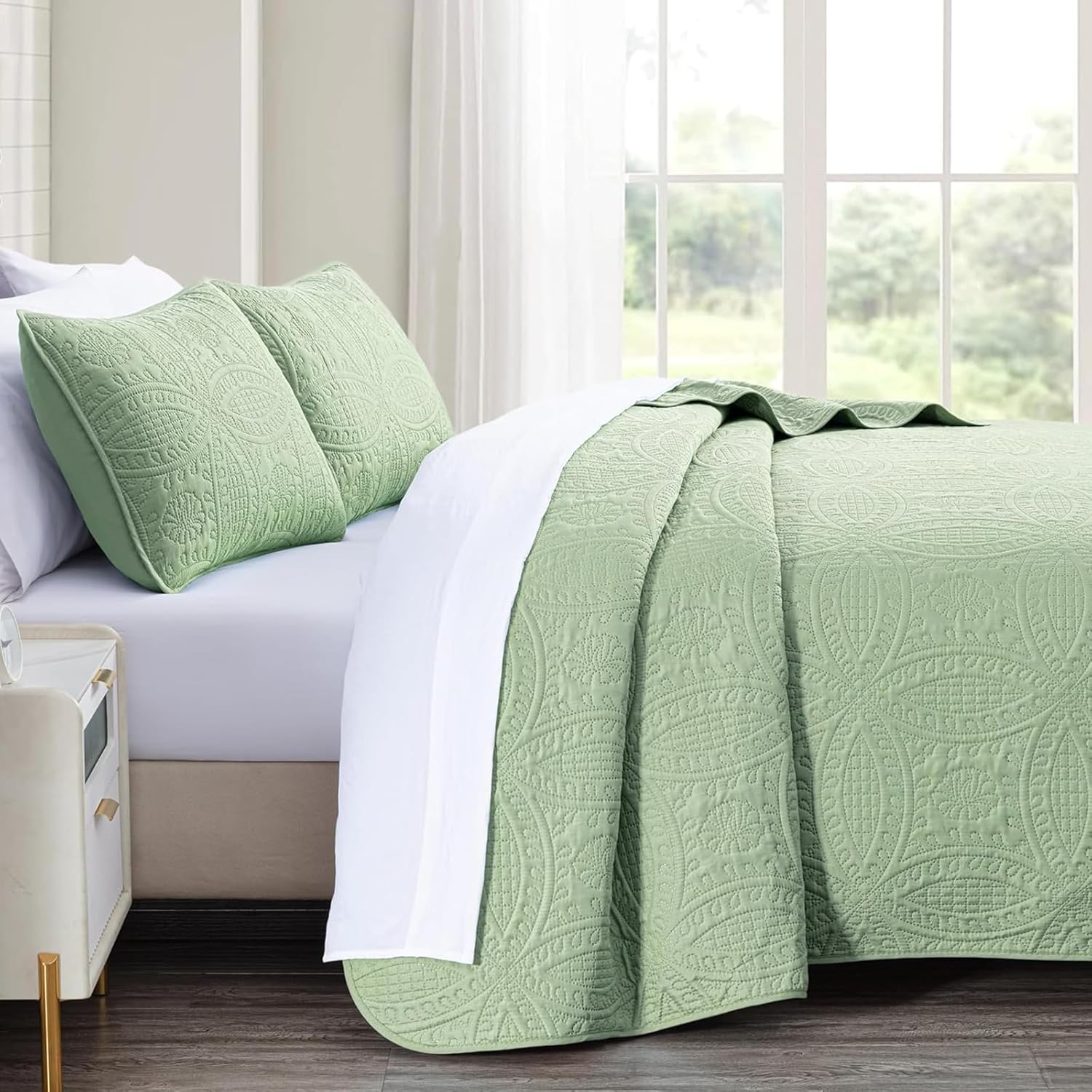 akkialla Quilts Queen Size,Sage Green Ultrasonic Full/Queen Quilt Set,Lightweight Soft Bedspread Coverlet,Modern Style Coin Pattern Bed Cover for All Seasons,3 Piece(1 Quilt,2 Pillow Shams) | Breathable, Cozy - Image 4