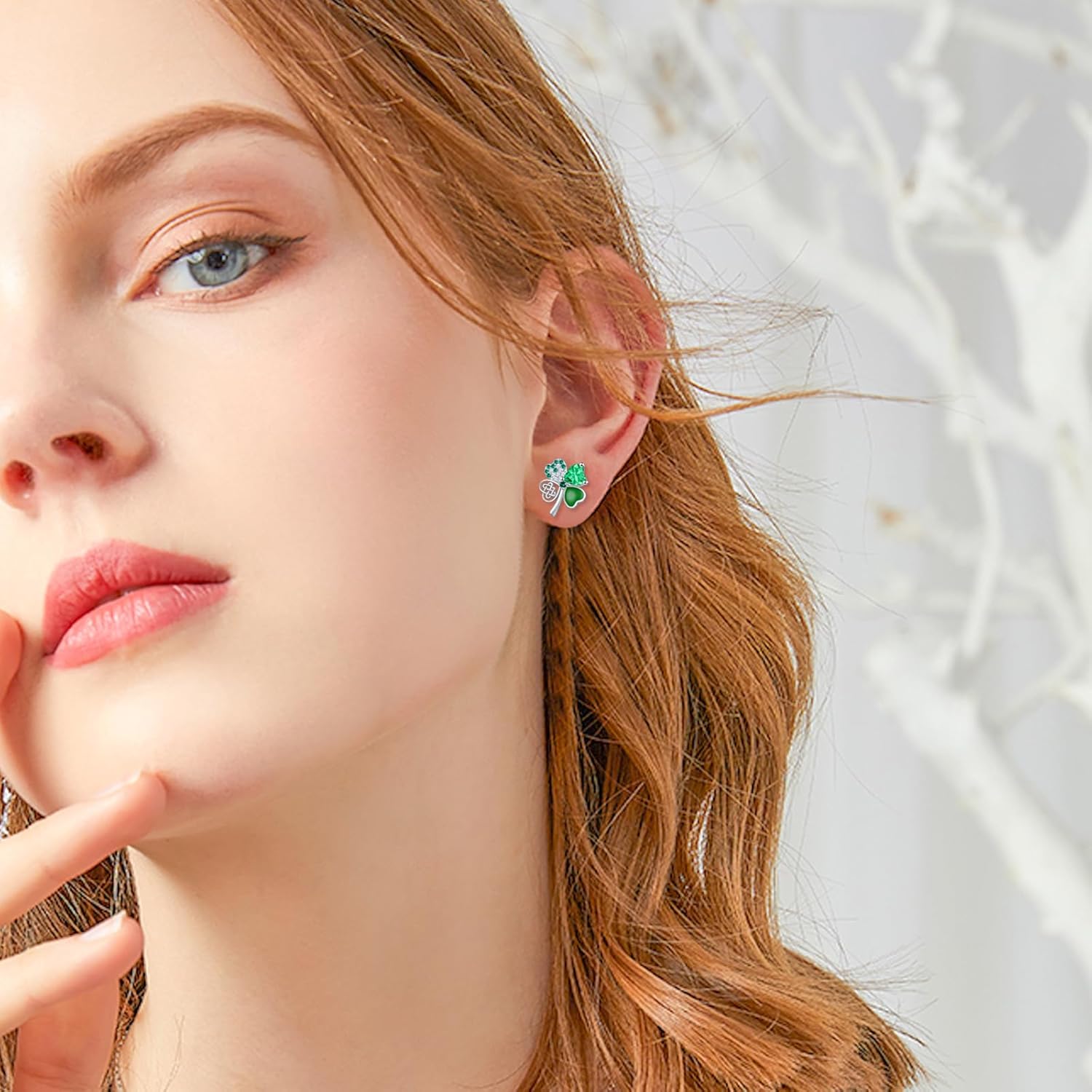 DAOCHONG Four Leaf Clover Earrings Shamrock Earrings Four Leaf Clover Studs for Women Sterling Silver Celtic Knot Green Irish Shamrock Jewelry Charms St Patricks Day Earrings Lucky Gifts