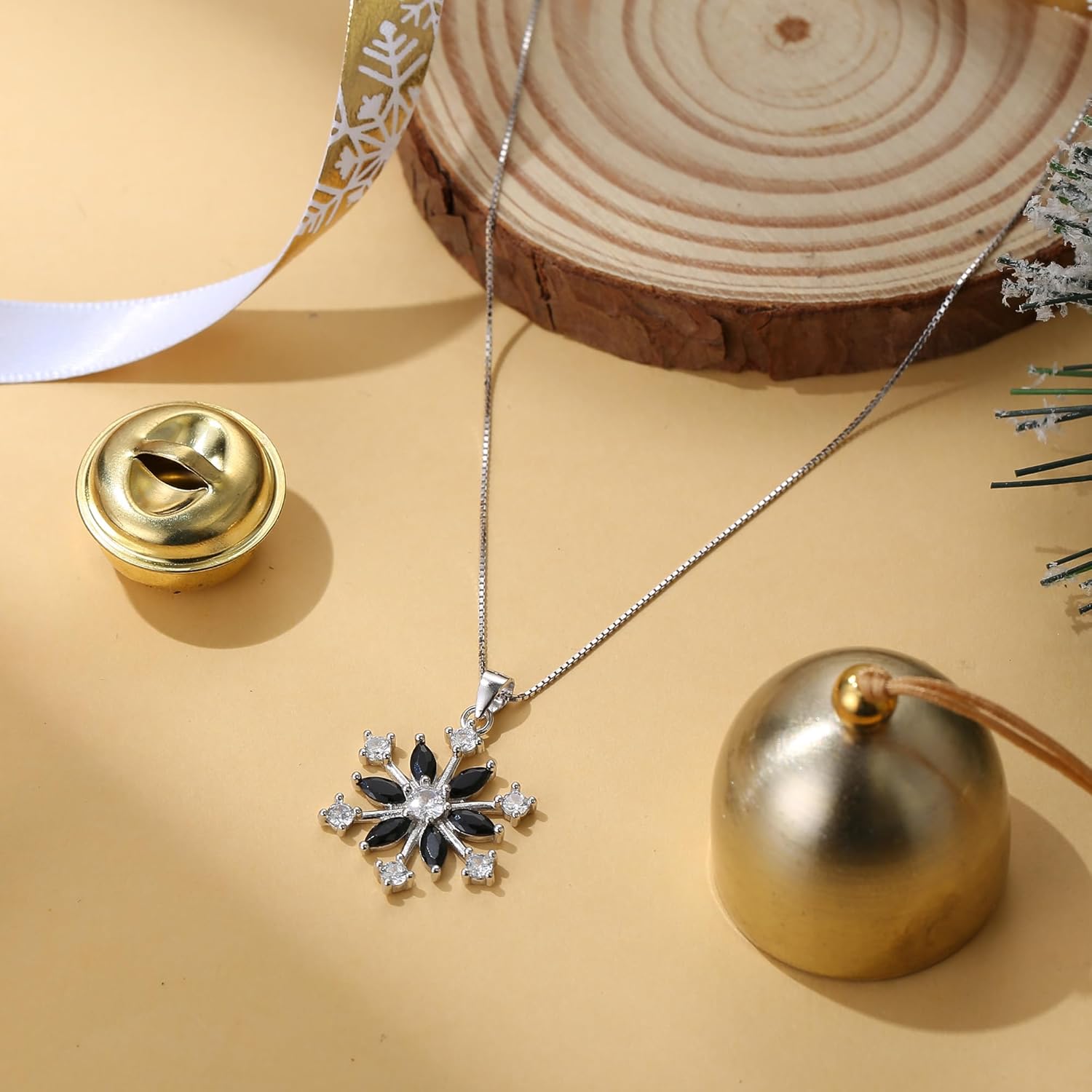 EVER FAITH Snowflake Jewerly Sterling Silver Winter Accessory Sparkle Zircon Snow Flower Pendant Necklace - Image 5