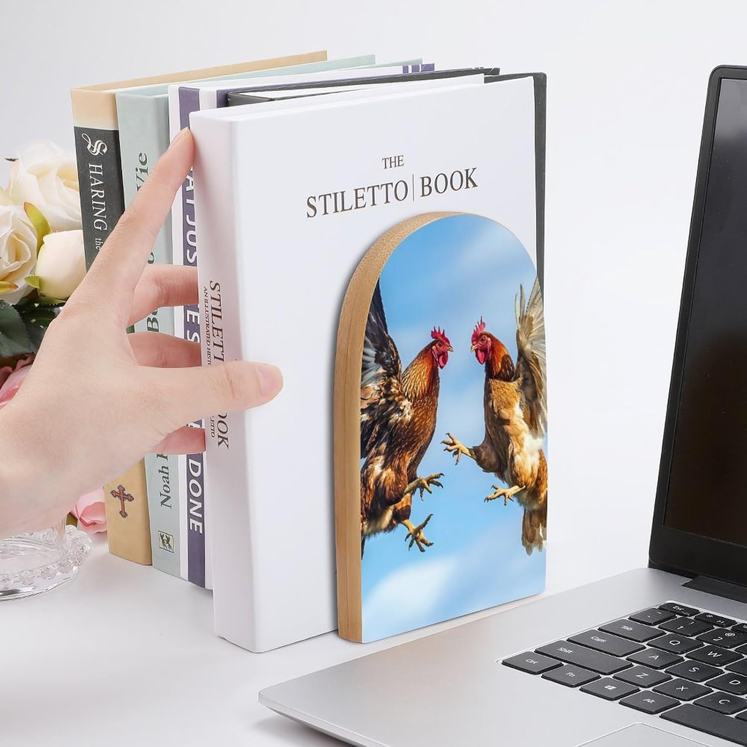 Two Fighting Chickens Cute Wood Book Ends Decorative Bookends 1 Pair Non-Skid for Shelves Home Office 7 X 5 Inch