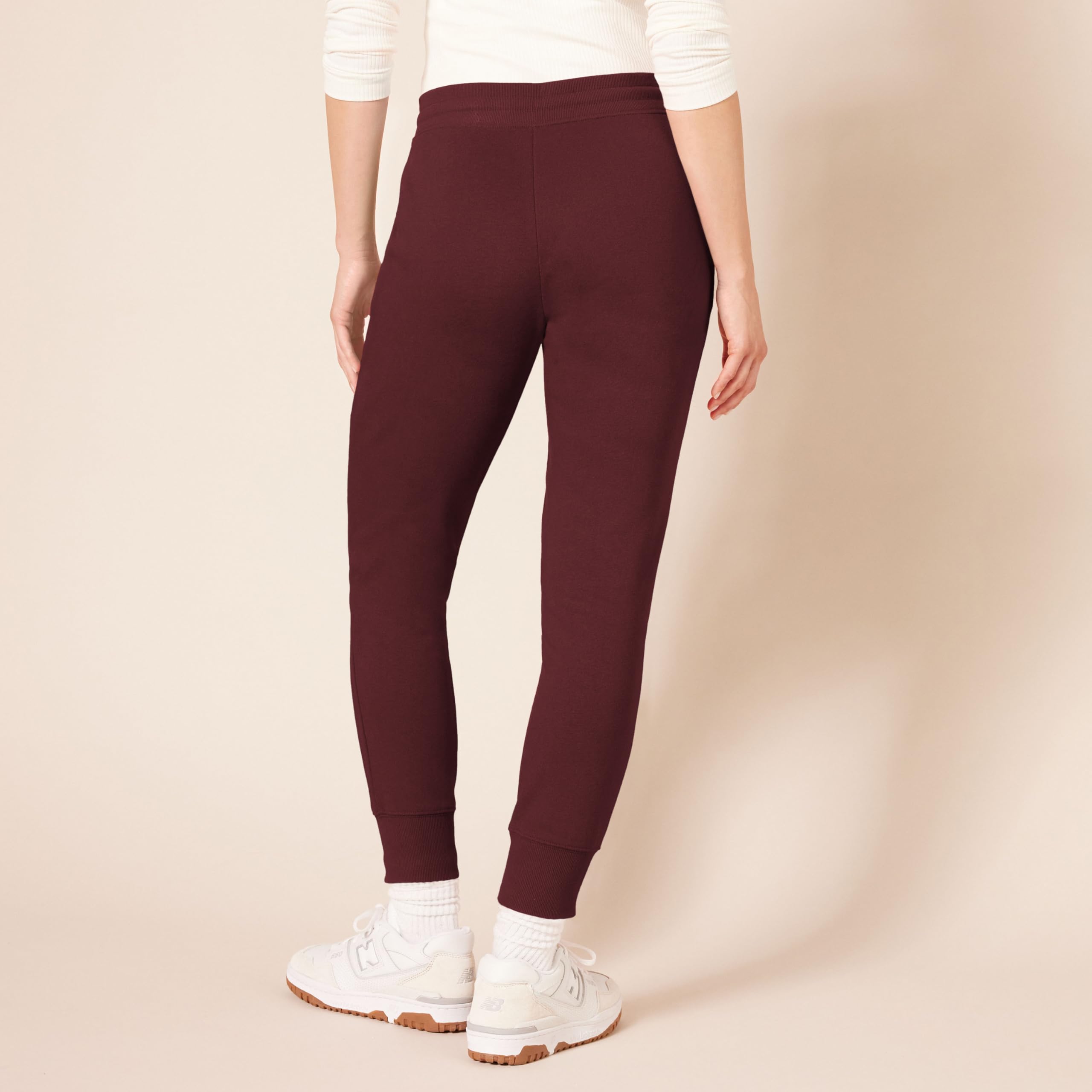 Amazon Essentials Pantaloni da Jogging in Pile con Risvolto (Disponibili in Taglie Forti) Donna