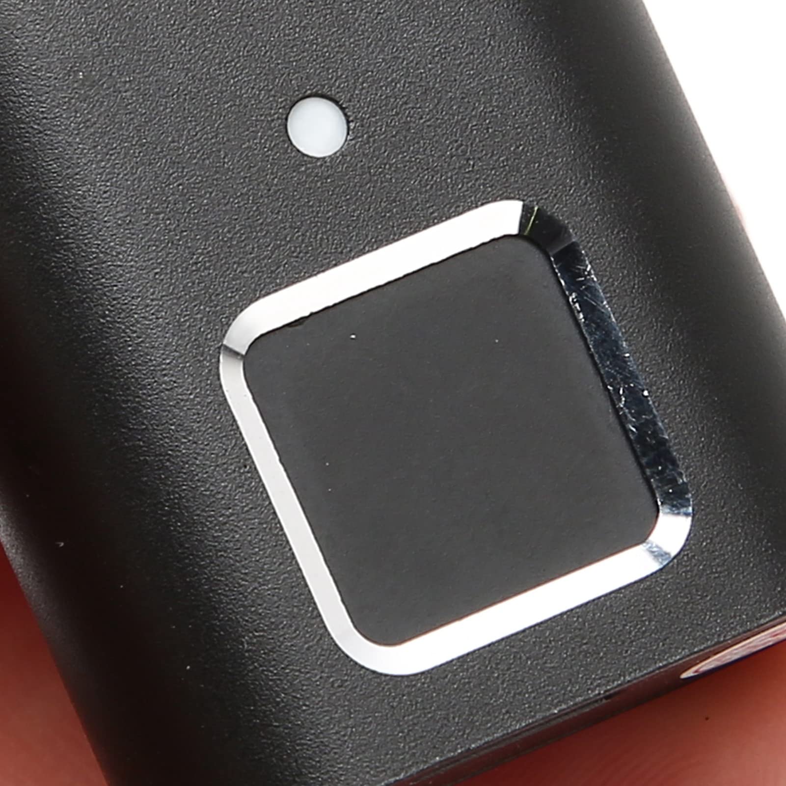 Inteligentna kłódka z czytnikiem linii papilarnych, zabezpieczenie biometryczne blokada cyfrowa Wodoszczelne ładowanie USB do walizek Torebki Szafki szkolne