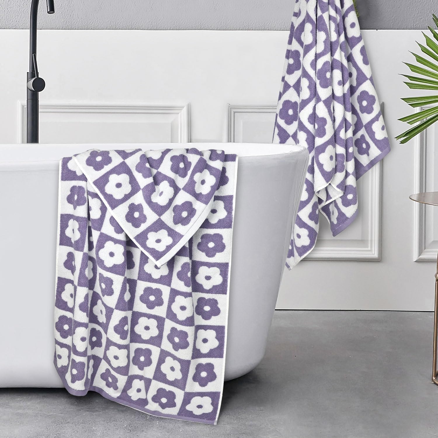 Jacquotha 2-Pieces Luxury Bath Towels Checkered Floral, Purple Towels for Women Girls Shower Body 27.5x55 Inches, Cute Bathroom Decor, Cotton - Image 2