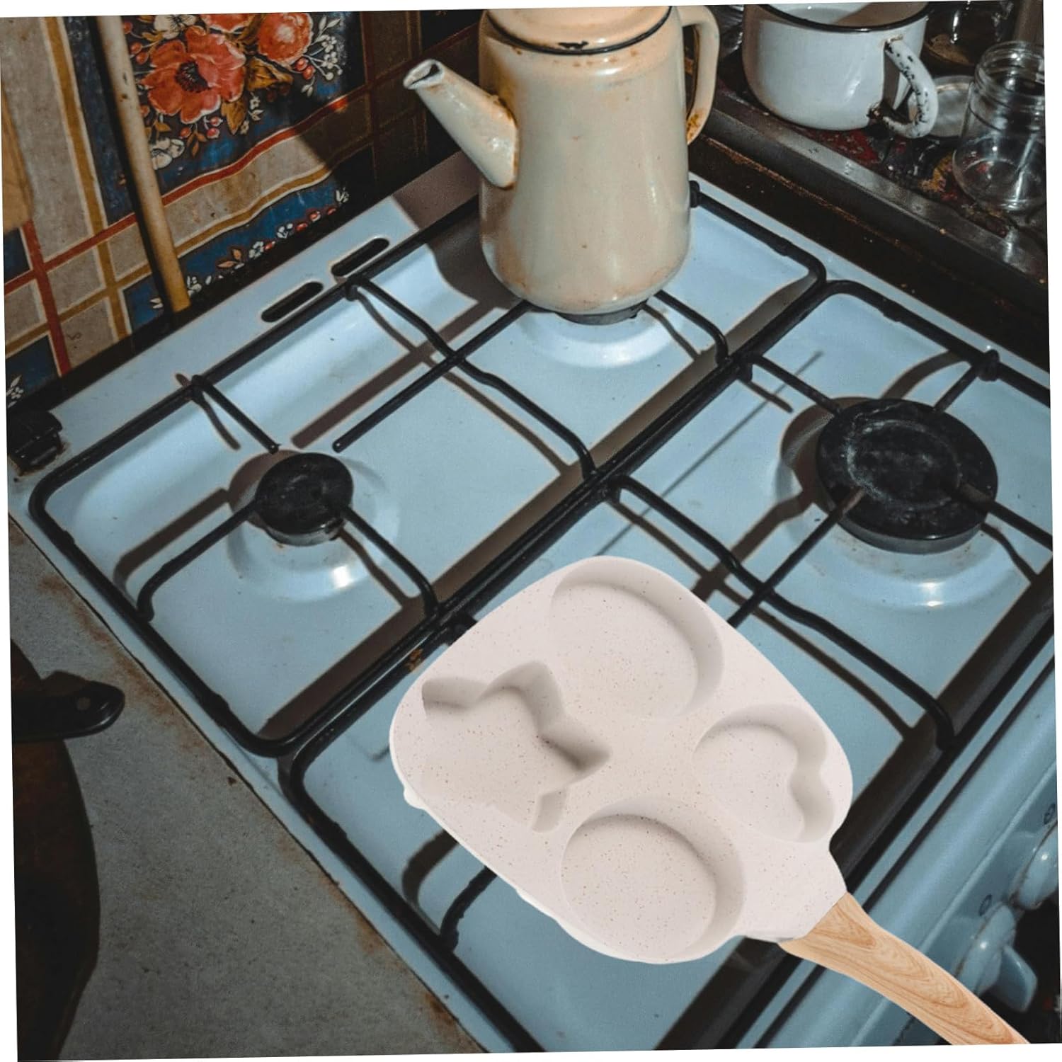 Nonstick Frying Pan Compact Cup Design for for Quick Breakfasts Even Heat Distribution Comfortable Scald Handle for and Burgers