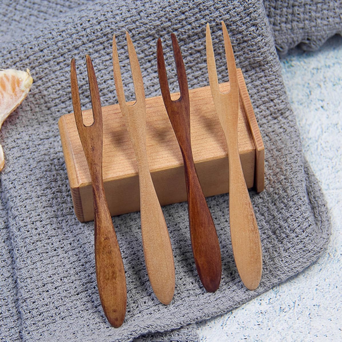 Reusable Wooden Fruit Forks, 4pcs Two-prong Dessert Picks for Home