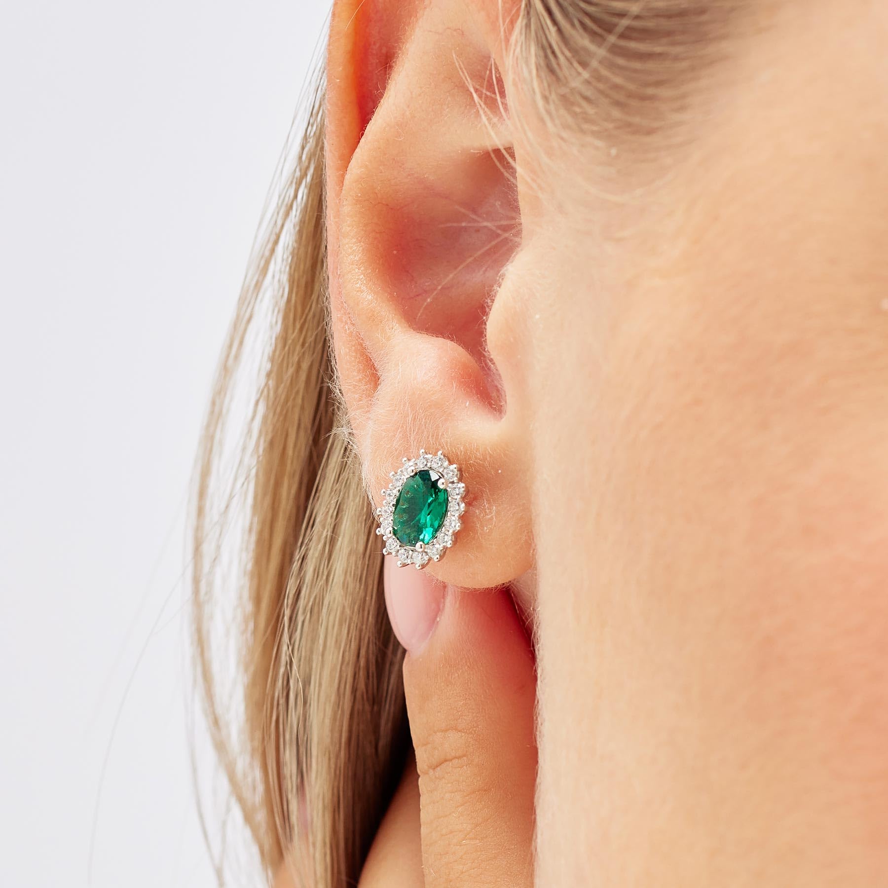 Brosway Orecchini Donna a Lobo in Argento | Orecchini A Lobo Con Life Green | Collezione FANCY - FLG14