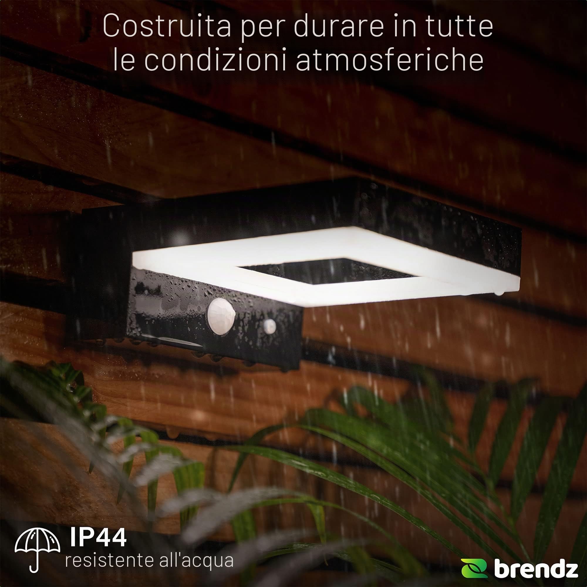 Brendz Applique da parete esterno solare con sensore di movimento PIR, 600 Lumen, Impermeabile IP44, lampada solare da esterno con 3 Modalità regolabili, Luce bianca calda 3000k, Set di 2