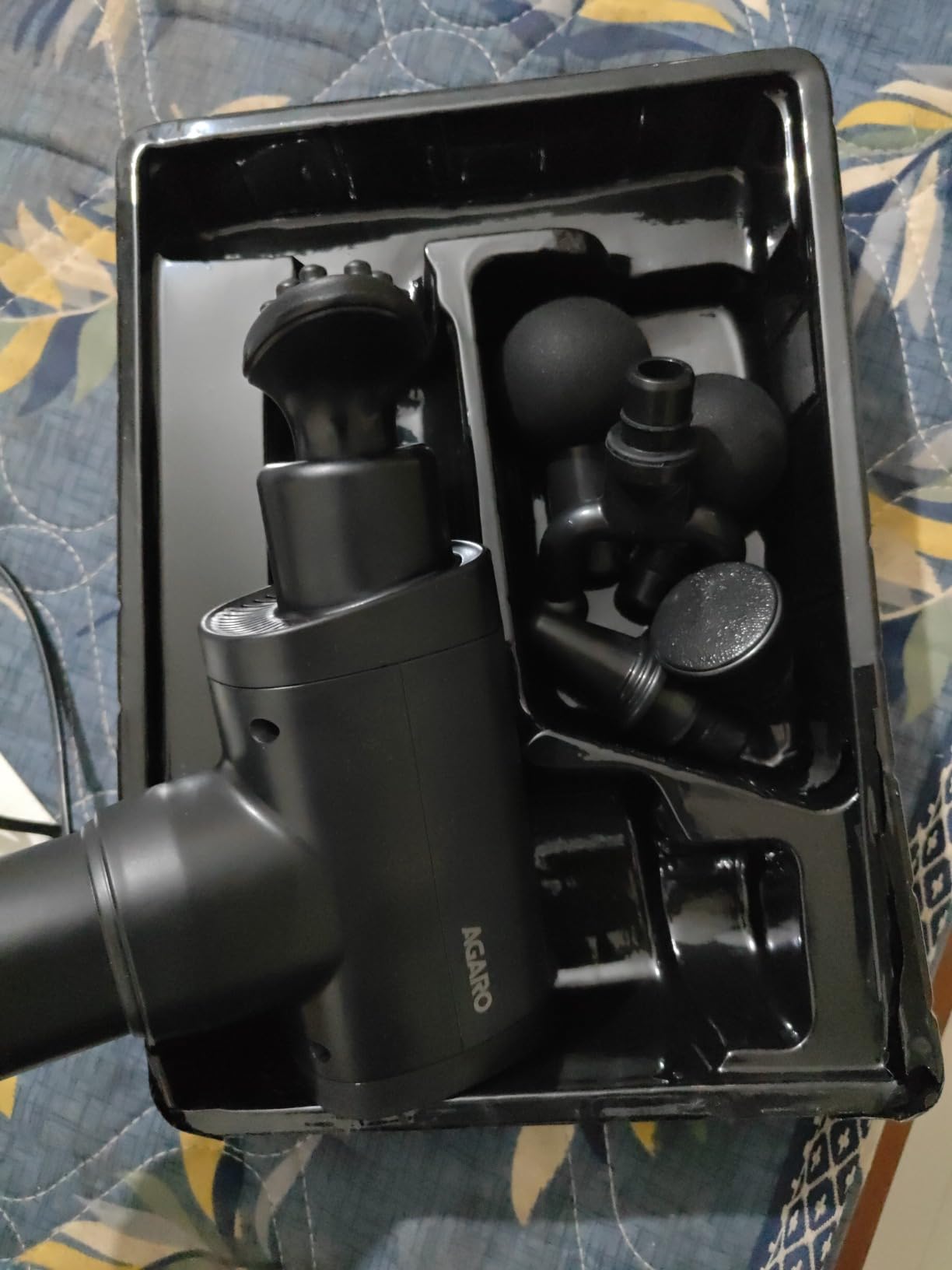 AGARO Impact Handheld Deep Tissue Percussion Gun Massager,Massage Machine, Body Massager, 6