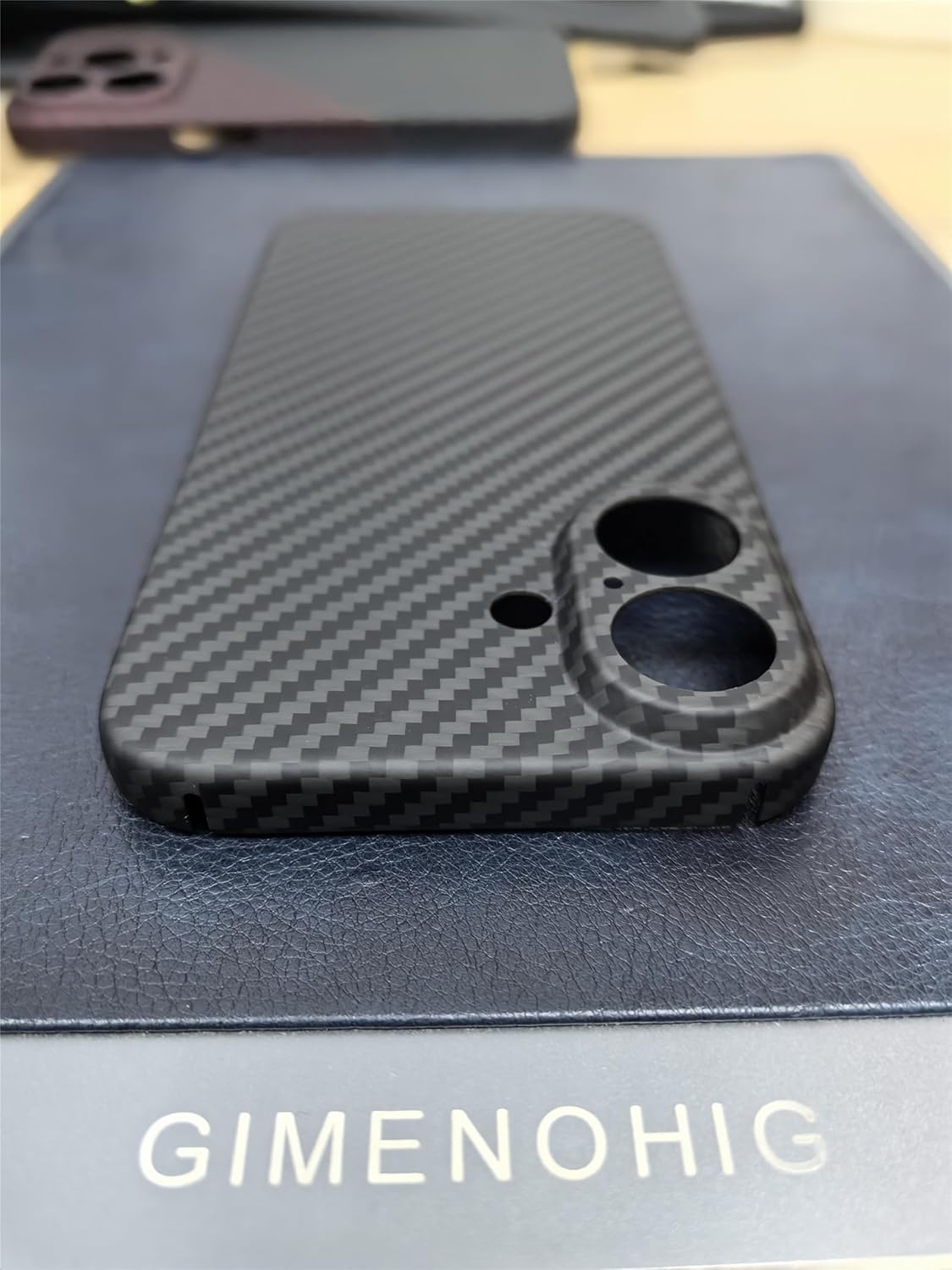 Ultra Thin and Lightweight Aramid Carbon Fiber Case for Apple iPhone 16 Plus Black