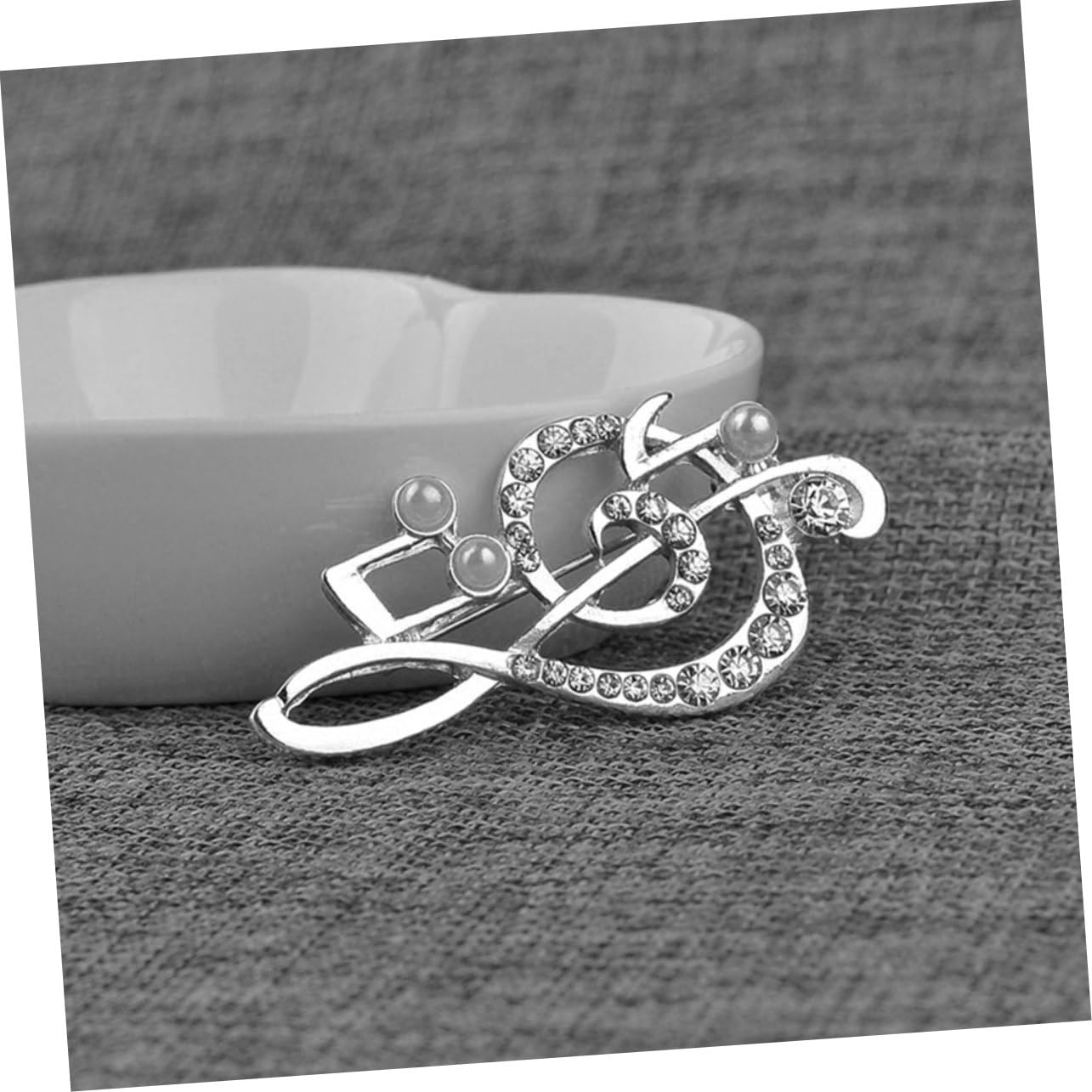 Broches únicos con Forma de Nota Musical, joyería Femenina con Perlas y Solapas, un Toque de Moda novedoso.