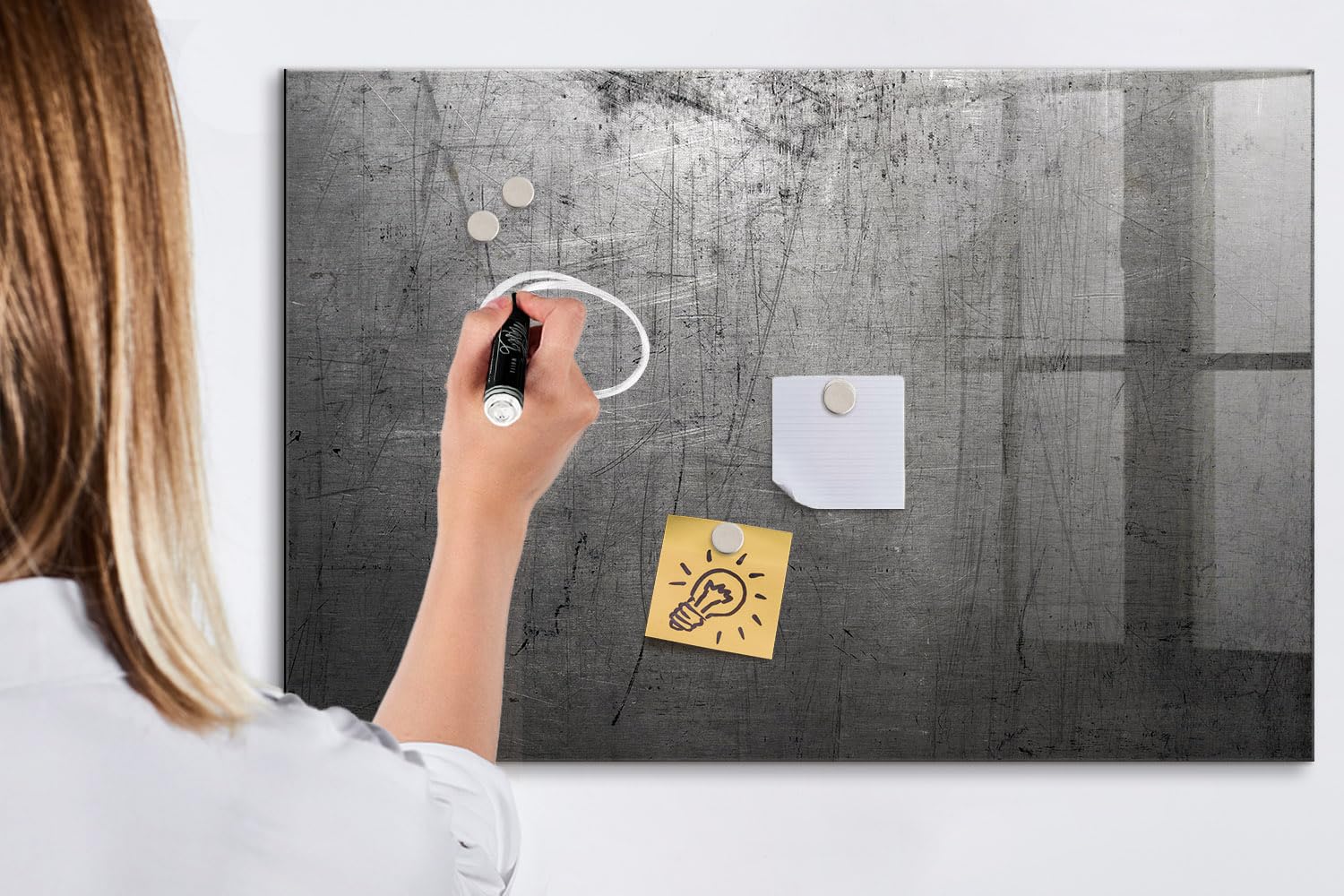 Magnetisches Glas-Whiteboard XL | Ultra starke Neodym-Magnete + Schreibzubehör | Perfekt für Besprechungen, Projekte, Lernräume & kreative Planung- 90x60 - Metallwand