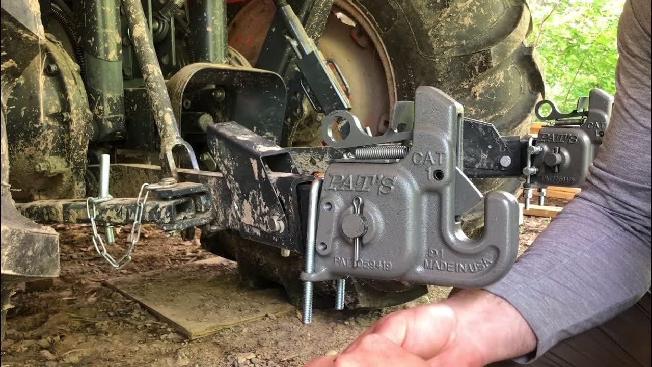 Category #1 Pat's Easy Change with Stabilizer Bar - Best Quick Hitch System On The Market – Flexible, Durable and Affordable - Comes w/ 4 Pair of Lynch Pin Washers : Patio, Lawn & Garden