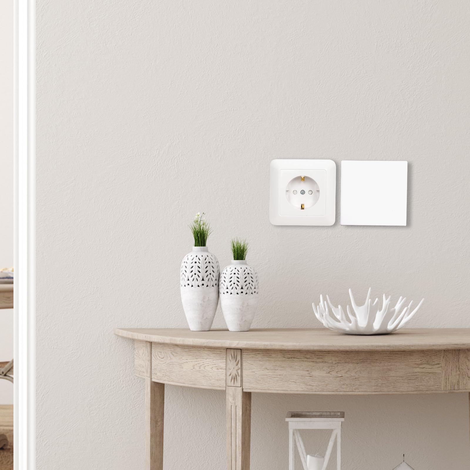Lot de 2 Cache Prise Murale, 8.6x8.6 cm Obturateur Prise, Cache pour Prise Murale, Plaque Murale Vierge en Plastique, Cache-Prises Encastrées pour Prises Ou Interrupteurs Inutilisés (Blanc)