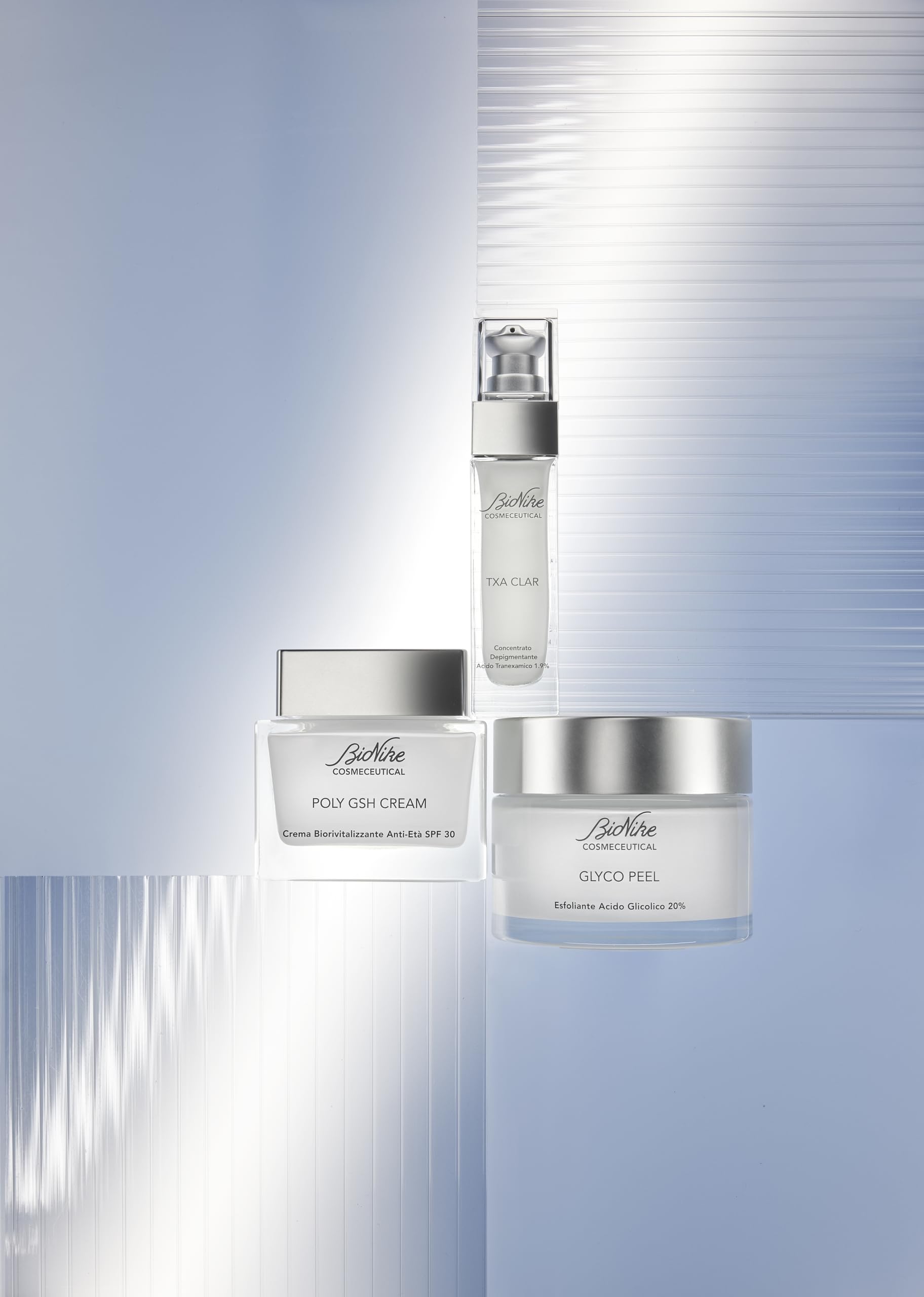 Bionike Cosmeceutical - Poly GSH Cream Crema Viso Antietà SPF 30, con Glutatione e Polidatina, Contrasta l'Invecchiamento Cutaneo da Raggi UV, IR e Luce Blu e la Nascita di Discromie, 50 ml