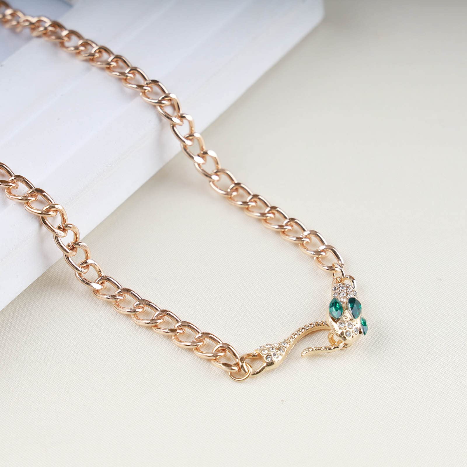 Collana Punk Serpente Con Cristallo Verde E Catena Spessa Oro - Gioiello Vintage Per Donna - 5