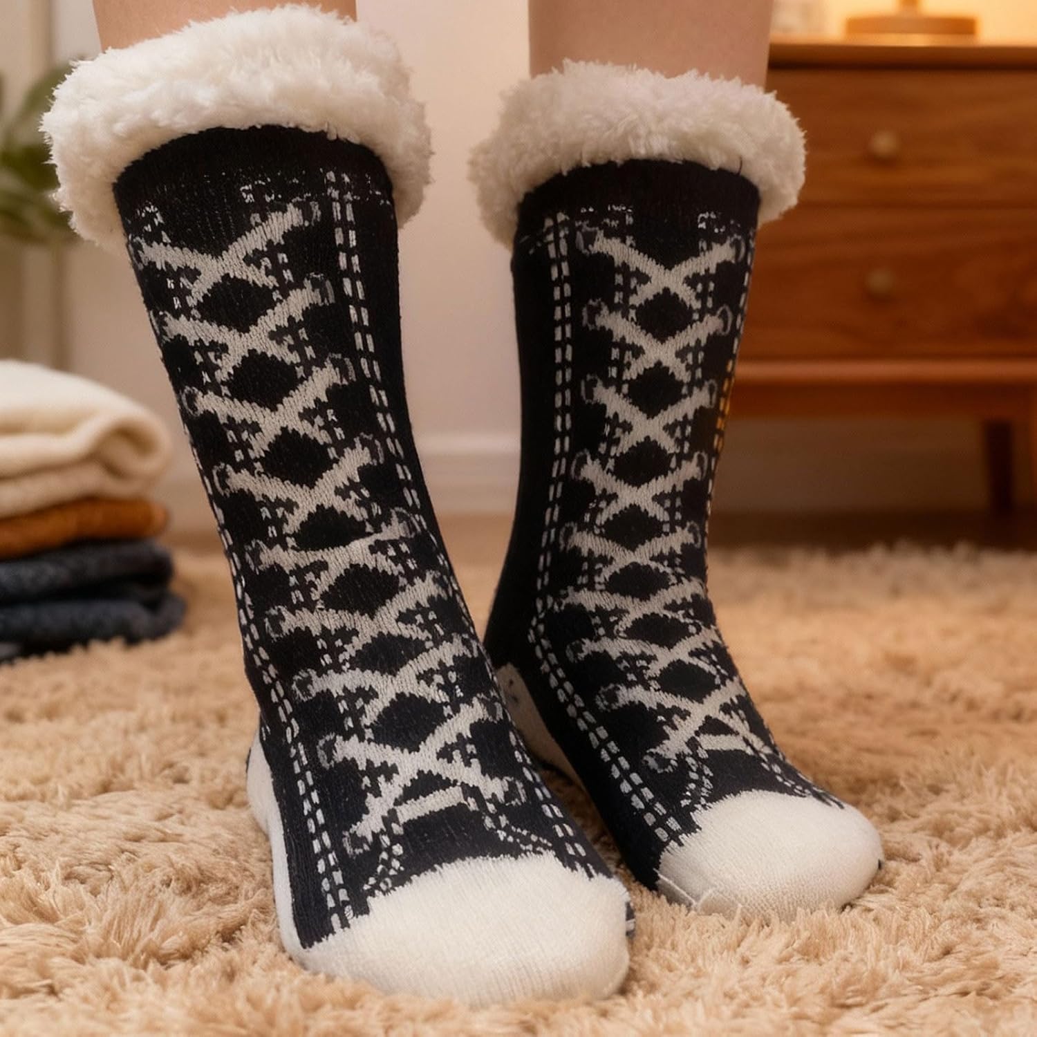 Product Image 3: Lifestyle image of socks in use