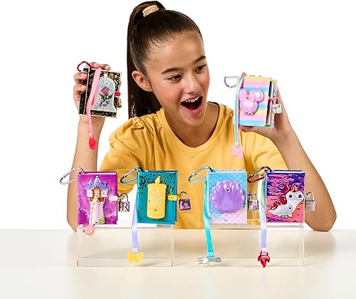 Miniatura 3 de REAL LITTLES Disney - Micro diario coleccionable con compartimento secreto y 4 micro sorpresas de trabajo reales en el interior. 6 para coleccionar,