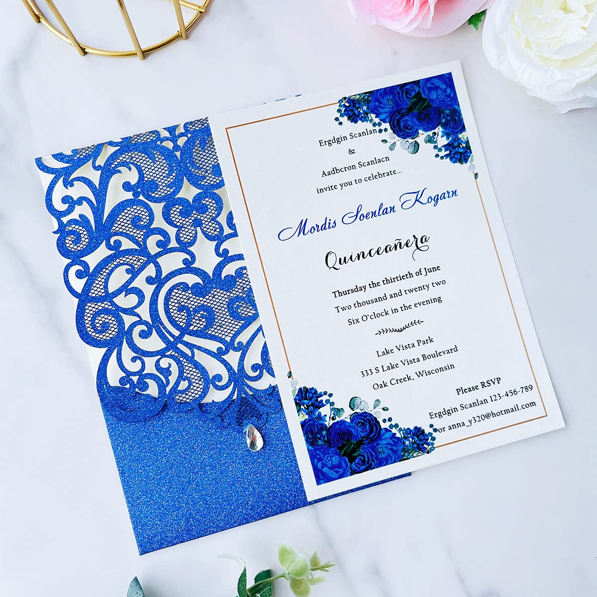Hosmsua 20x Blu biglietti di invito nozze con busta, taglio laser inviti cuore fiore cavo con strass per matrimonio compleanno anniversario invito di nozze (blu glitter)