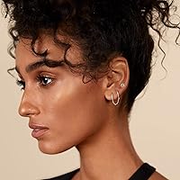 Vista 4 de PAVOI Aretes de cadena de oro de 14 quilates para mujer Aretes de aro de doble piercing Aretes de aro de perlas de circonita cúbica para mujer