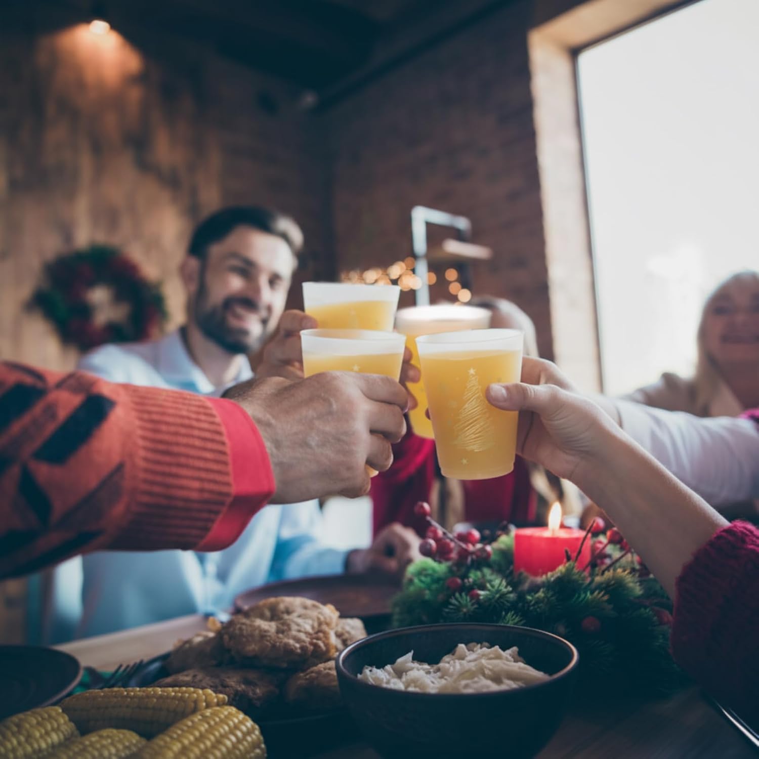 Tioncy 50 Pcs 16oz Christmas Tree Frosted Plastic Cups, Gold Christmas Plastic Cups, Xmas Tree Clear PP Frosted Reusable Cup Bulk for Xmas Party Decorations Hot Coffee Wine Cold Drinks Supplies - Image 4