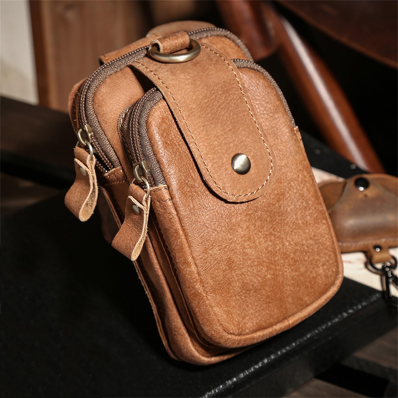 Handy-Gürteltasche Tragen Sie Gürtel Taille hängende Herren Gürteltasche Ledertasche für Den Täglichen Gebrauch(Braun)