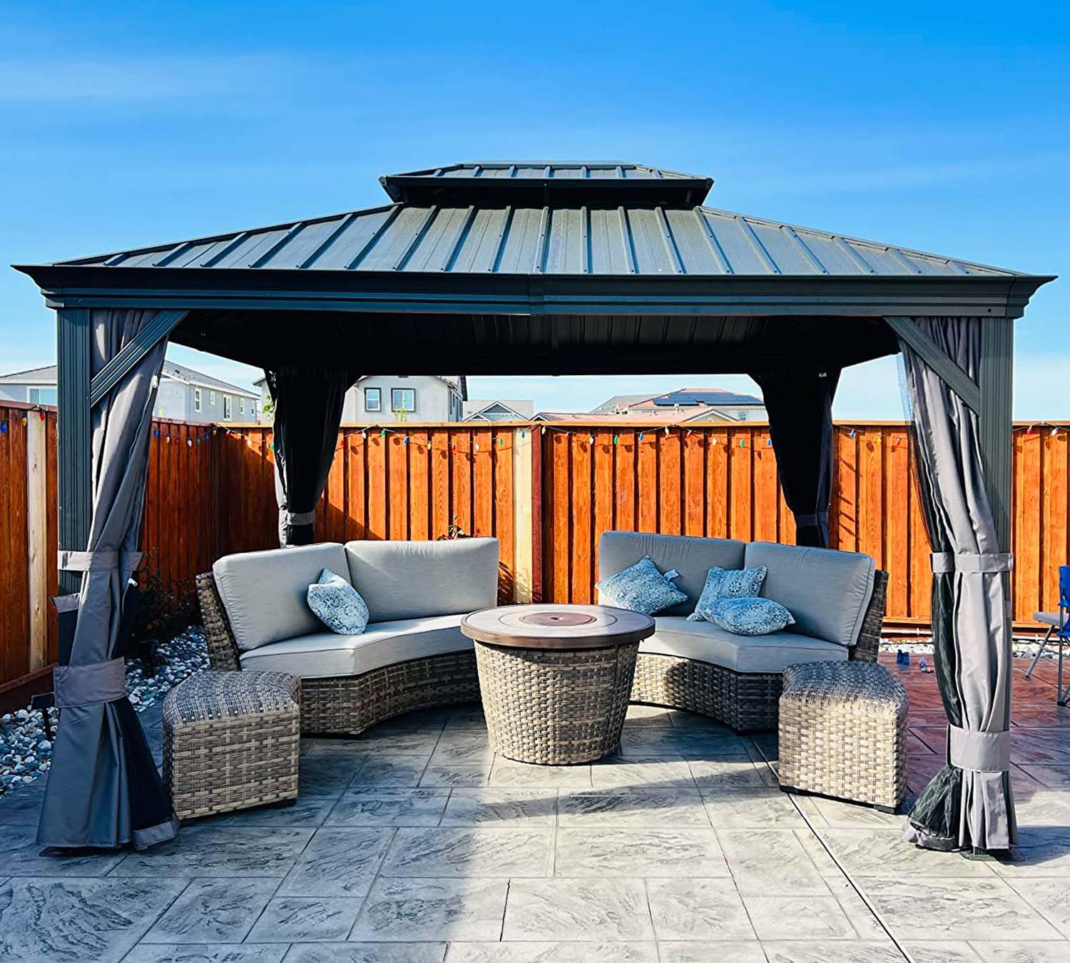Domi 10x12 Hardtop Gazebo