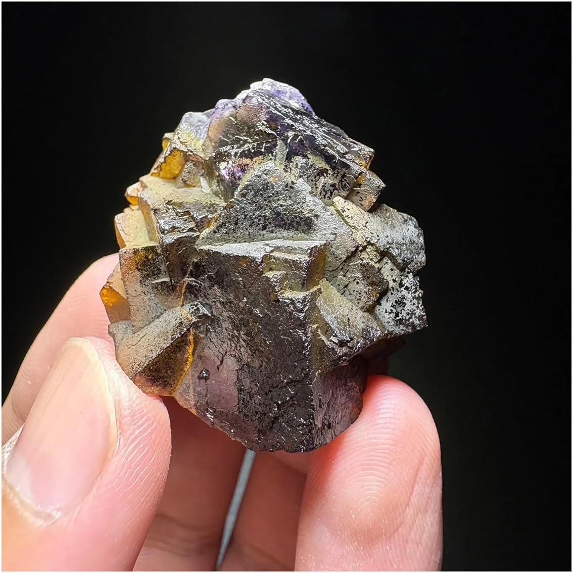 Crystal Stone Natural Purple Window Fluorite Rough Mineral Crystal Home Decoration Crystal Stone Holder Necklace(33 * 31 * 65mm 96g A)