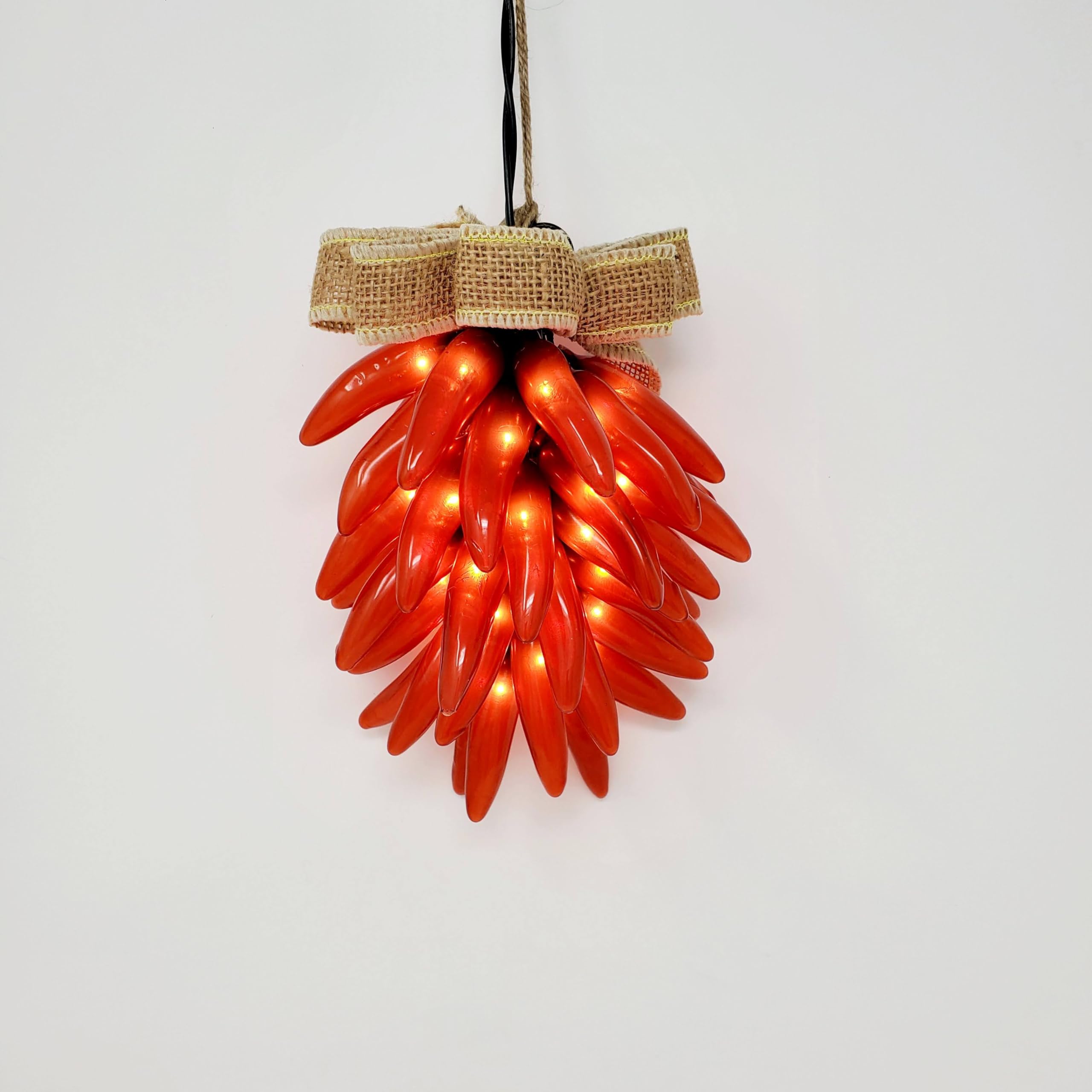 RED HOT CHILI PEPPERS スタンドライト 照明 Amazon.com: More Than Christmas 35 Lights Chile Pepper