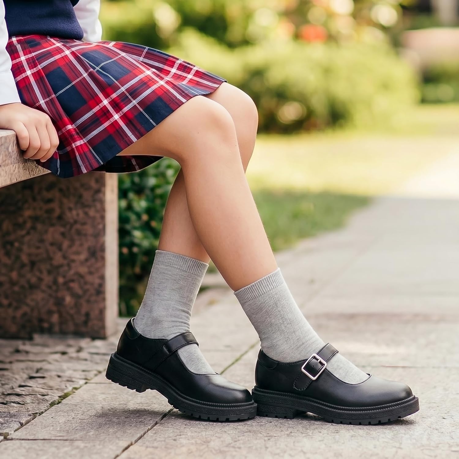 Rihero Girls Mary Jane School Shoes Uniform Dress Platform Chunky Flats Shoes for Toddler/Little Kid/Big Kid