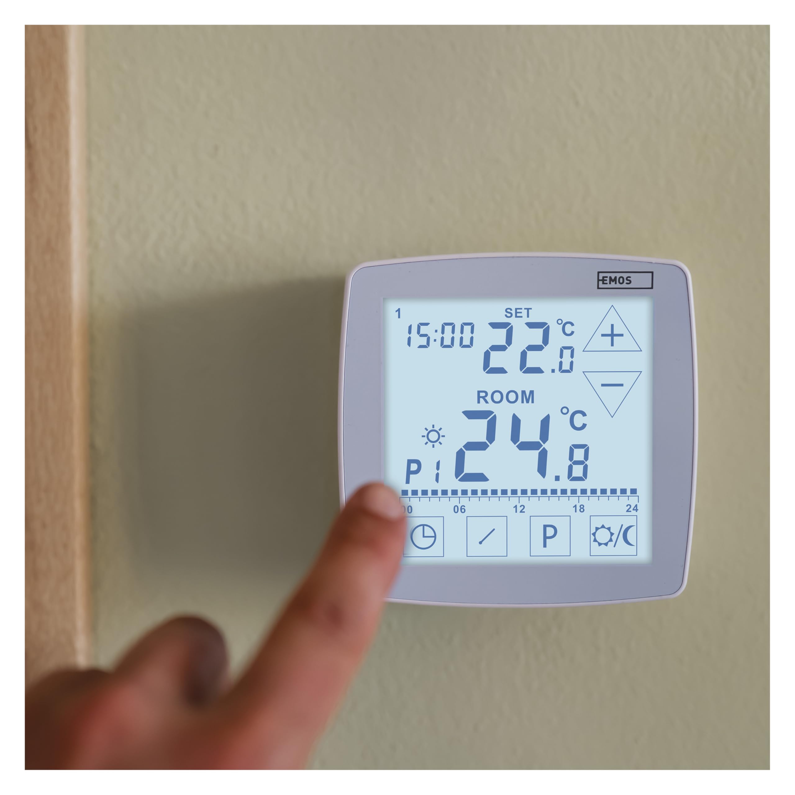 EMOS - Termostato digitale per ambiente con OpenTherm - programmabile, cablato, 2 batterie da 1,5 V - Sistemi di riscaldamento/raffreddamento - Regolazione della temperatura 7-30 °C - Montaggio a
