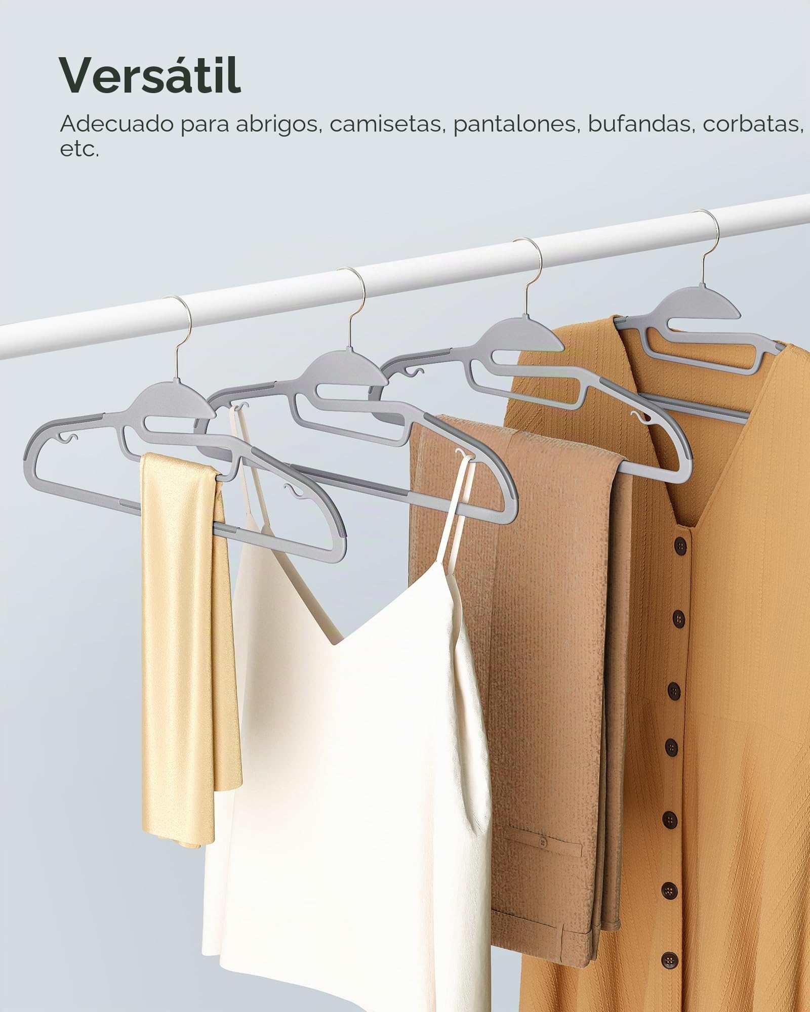 SONGMICS UCRP41G-50 - Set de 50 perchas para ropa de plástico resistentes, con abertura en forma de S, diseño que ahorra espacio, gancho giratorio de 360°, 16,3" de ancho, gris claro y gris oscuro