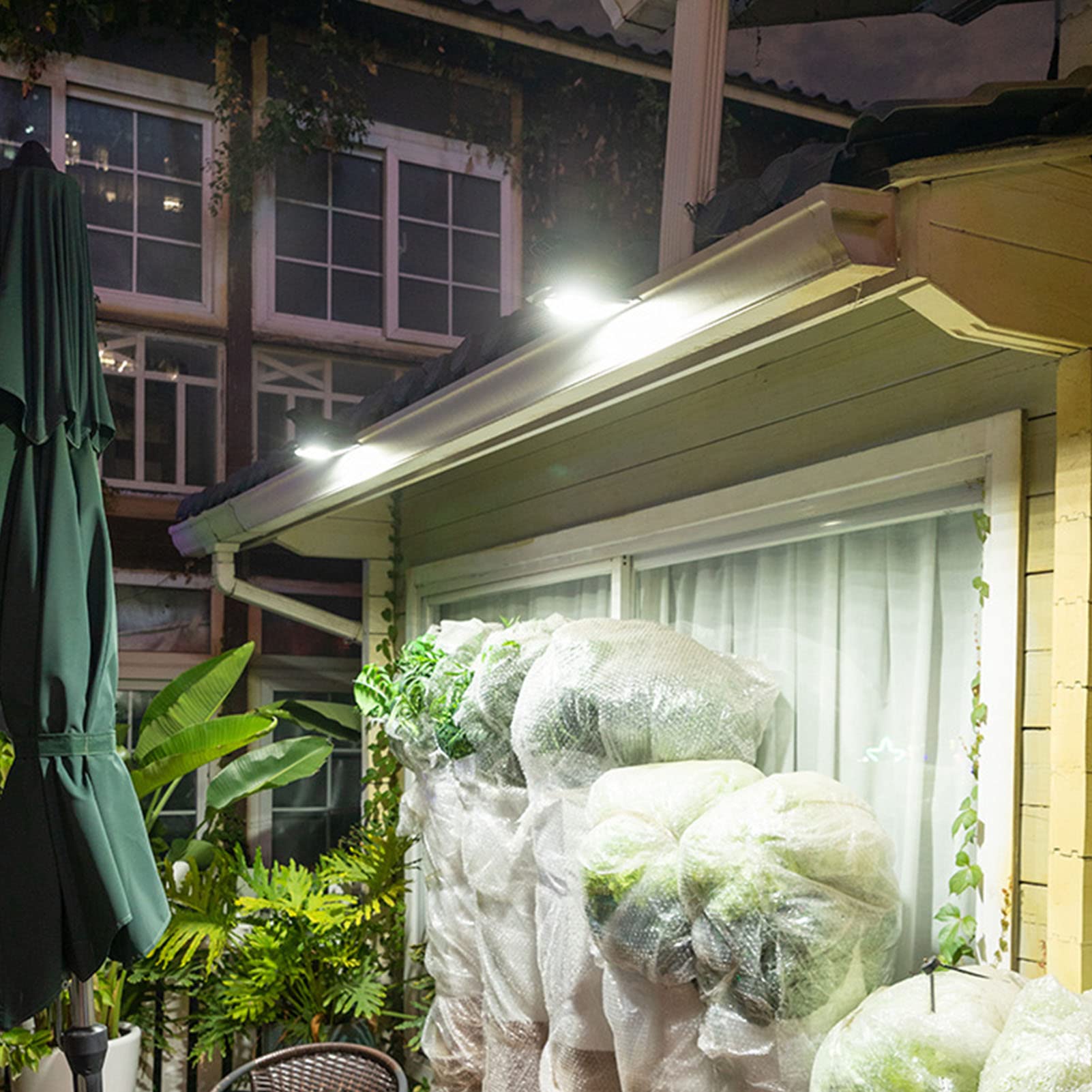 Marhynchus 72 LED Solar Light USB Solar Clip Lamp Batteria Incorporata USB Induzione del Corpo Umano per la Terrazza del Giardino del Cortile All'aperto (Luce bianca)