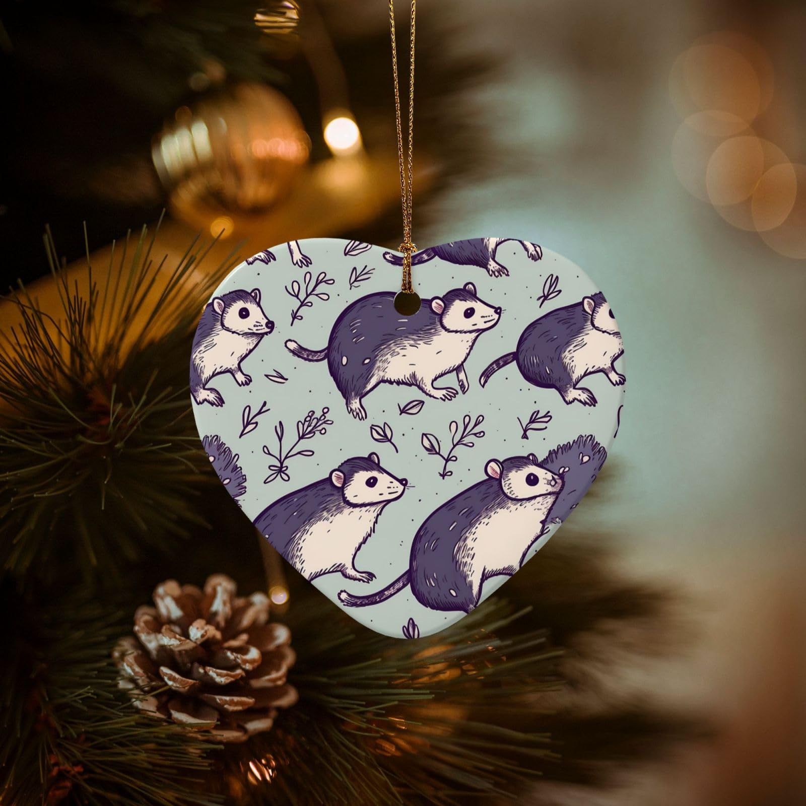 Christmas Ornaments for Christmas Tree Decoration Hanging Opossum Ornament with Gold Ribbon Crafts Heart Shape Ceramic Pendant for Keepsake Gifts Xmas Decor Party Supplies