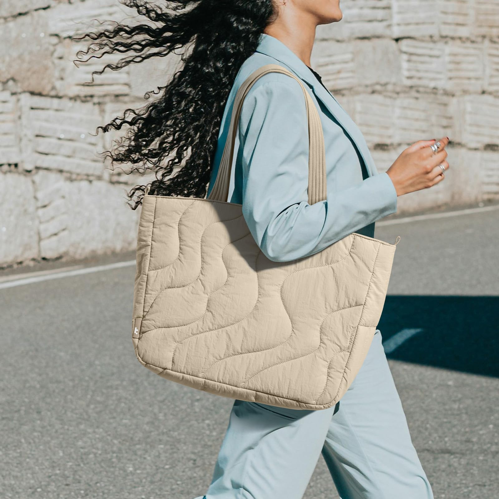 tomtoc Bolso Mujer Grande, 10L Puffer Tote Bag para MacBook 13-14 Pulgadas, Ligero de Hombro y de Mano, Bolsa con Portátil Ordenador para Universidad, Shoppers, Compras, Trabajo, Viajes y Uso Diario
