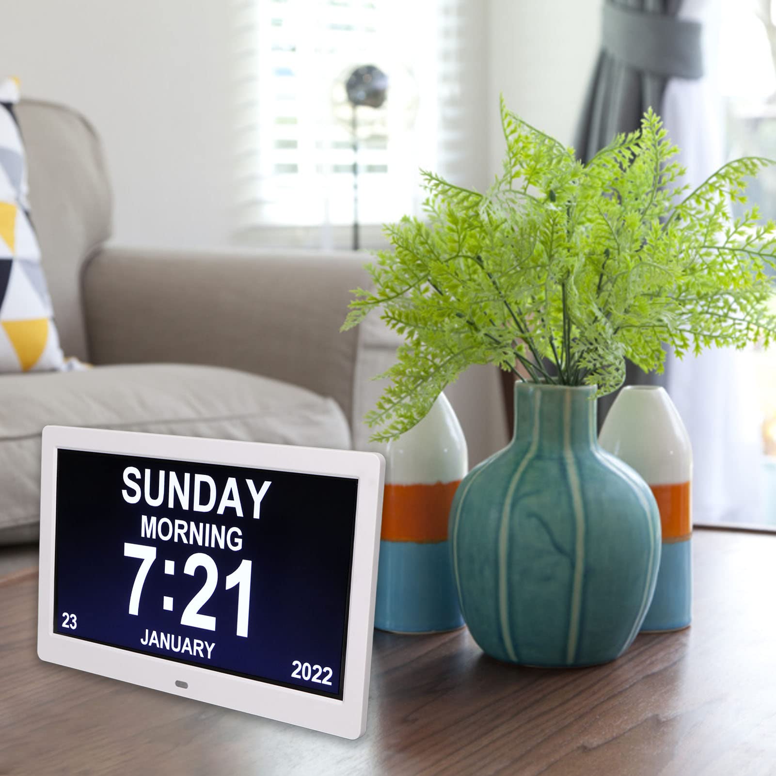 Uhr mit Wochentag und Datum für ältere Menschen, 10 Zoll Extra Große Digitaluhr für Sehbehinderte mit Fernbedienung, Automatisches Dimmen, Zum Abspielen von Bildern, Videos,