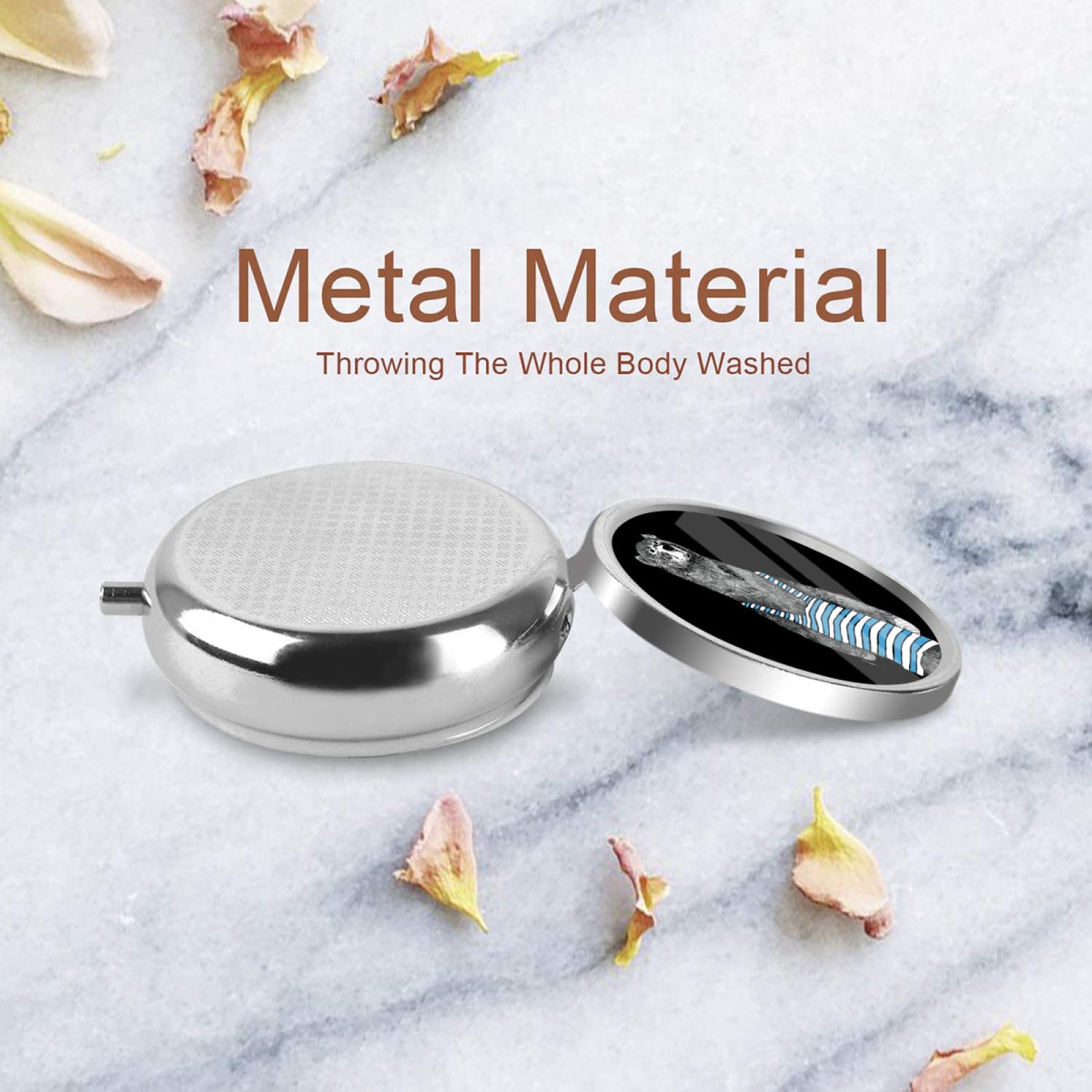 Amazon.co.jp: ピルケース 面白い 服を着た熊 薬ケース サプリメント