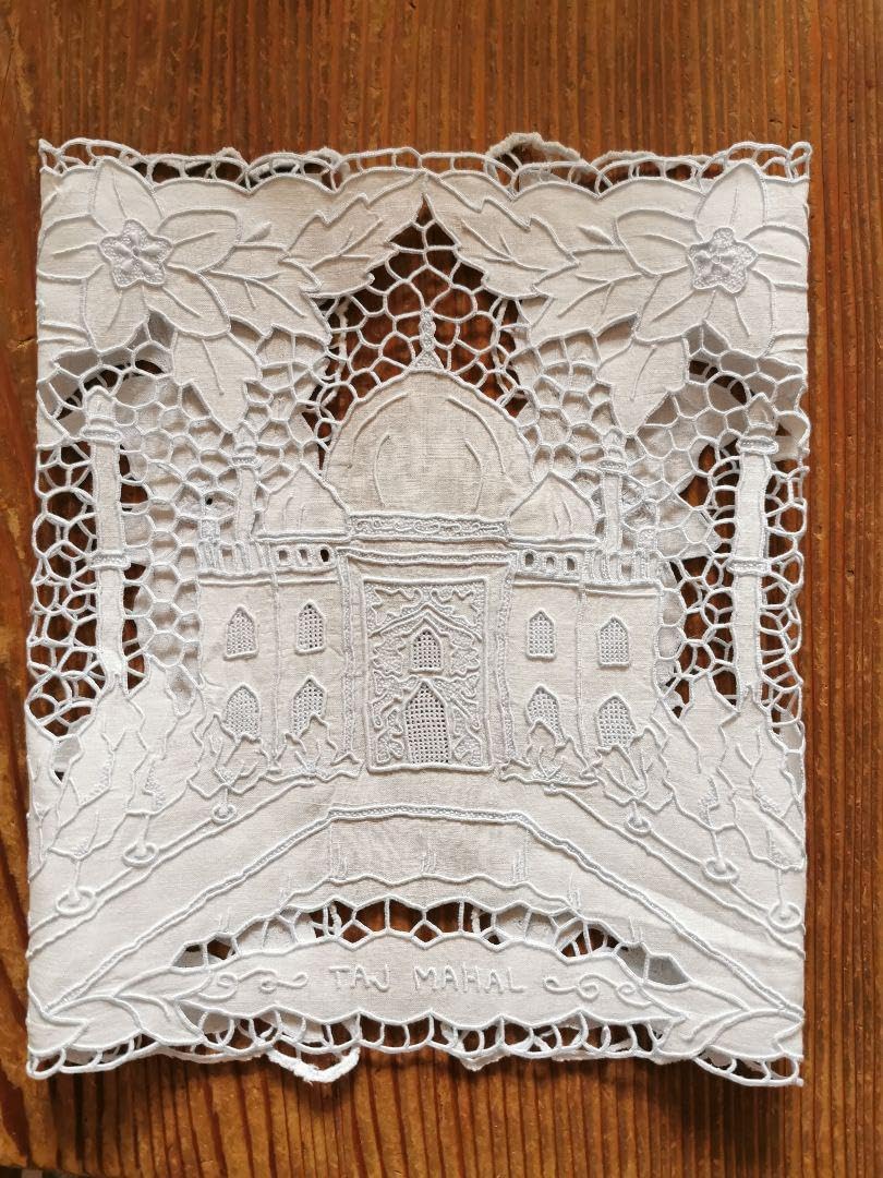 Amazon.co.jp: アンティークレース刺繍ランナー タージマハル  