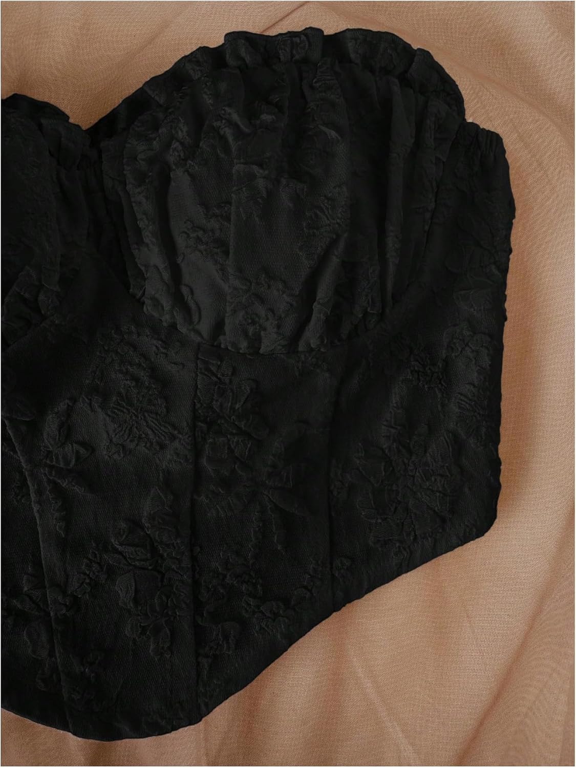 WDIRARA Women's Textured Asymmetrical Crop Tube Top Strapless Bustier Tops Ruched Smocked Bandeau - Image 4