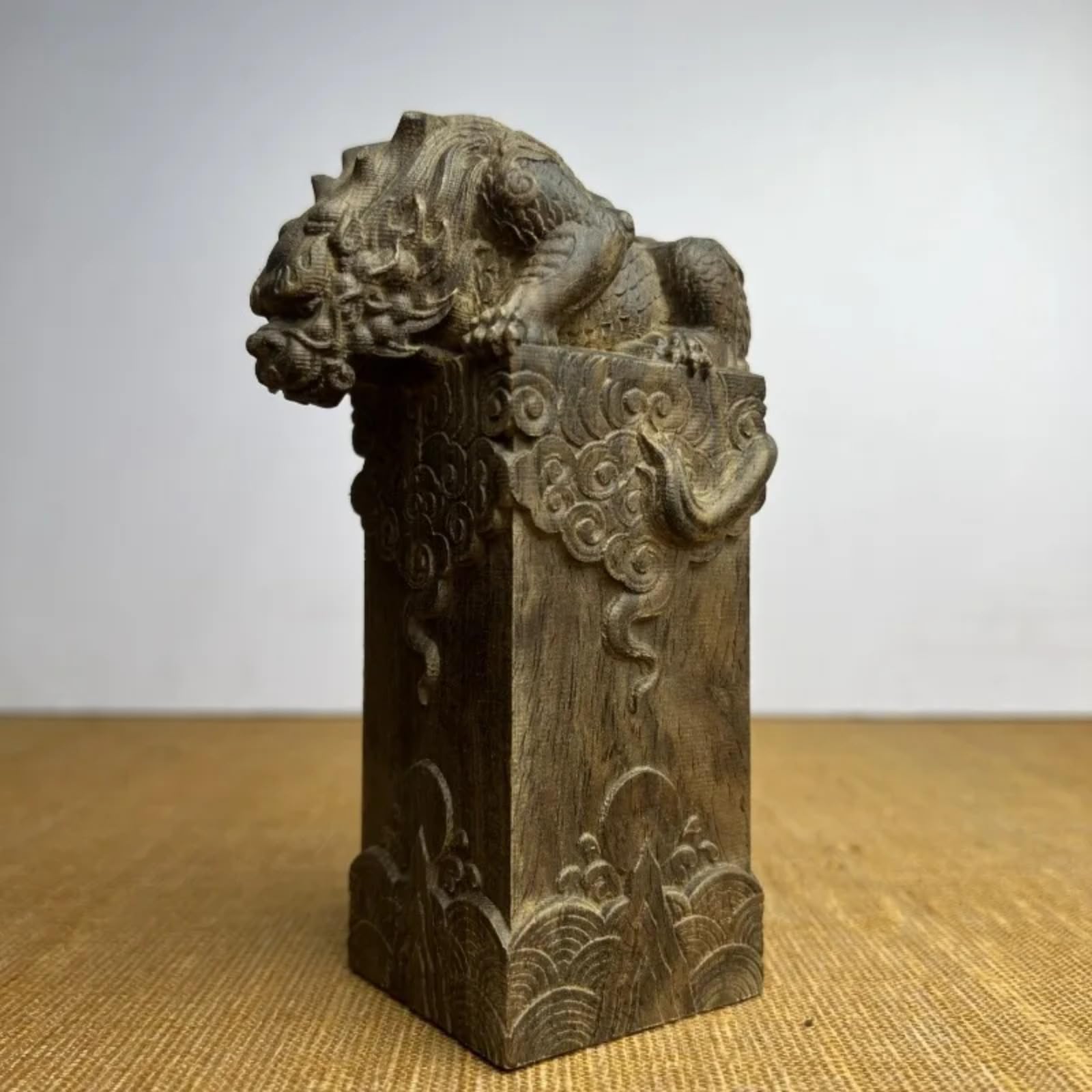AOTTSD Zodiac Snake Statue Wood Carved Golden Feng Shui Collectible Craft Decor 15cm