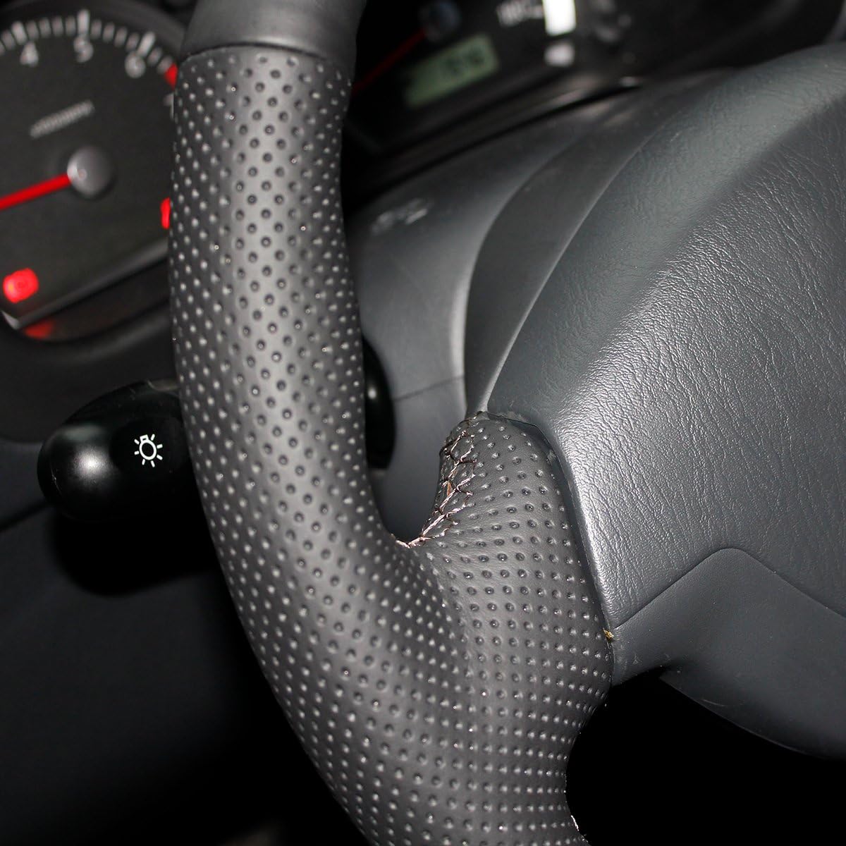 MEWANT Customized Black Artificial Leather Car Steering Wheel Cover for Suzuki Jimny 2005-2014